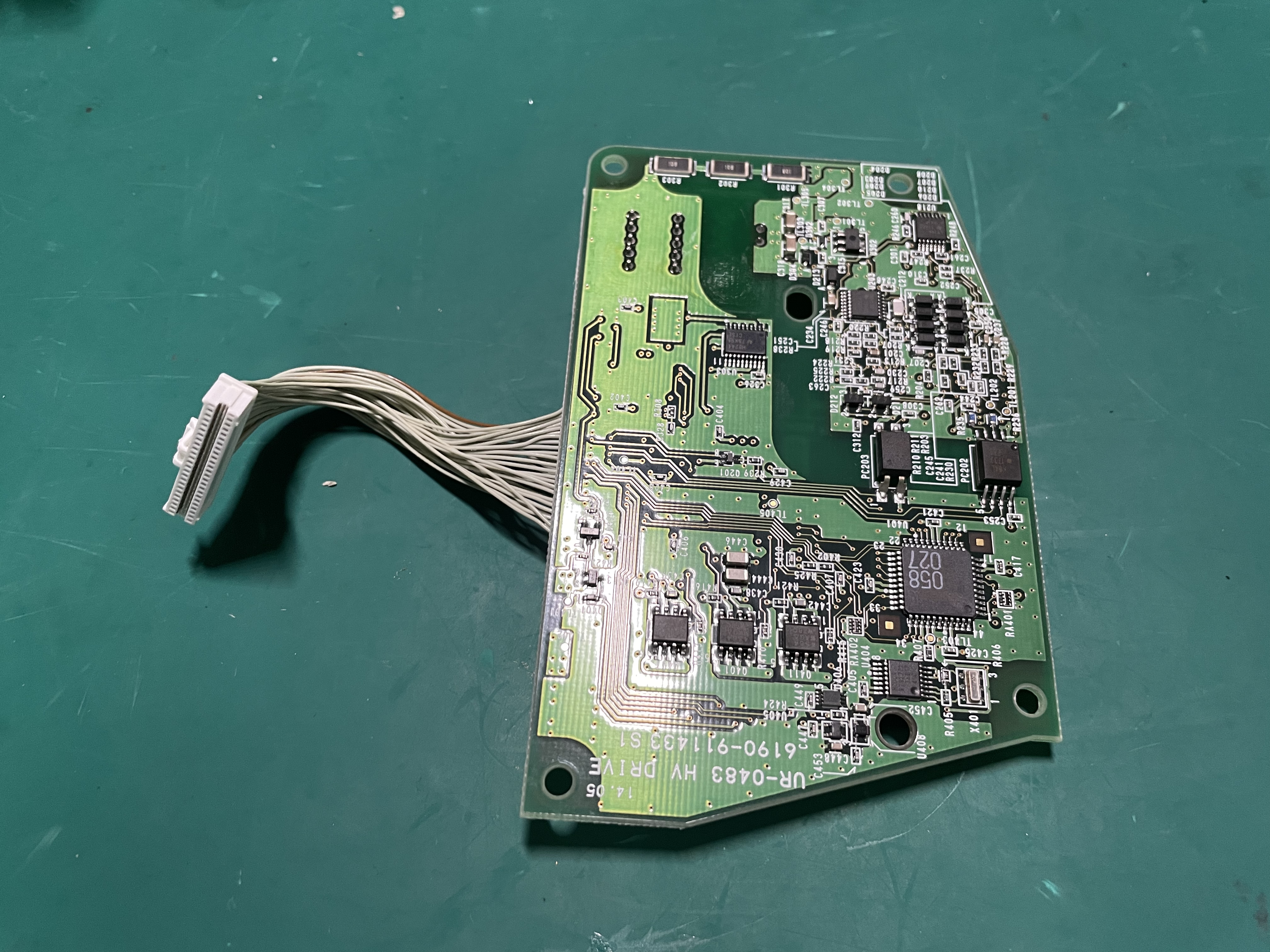 Placa controladora de desfibrilador Nihon Kohden TEC-5602 UR-0483