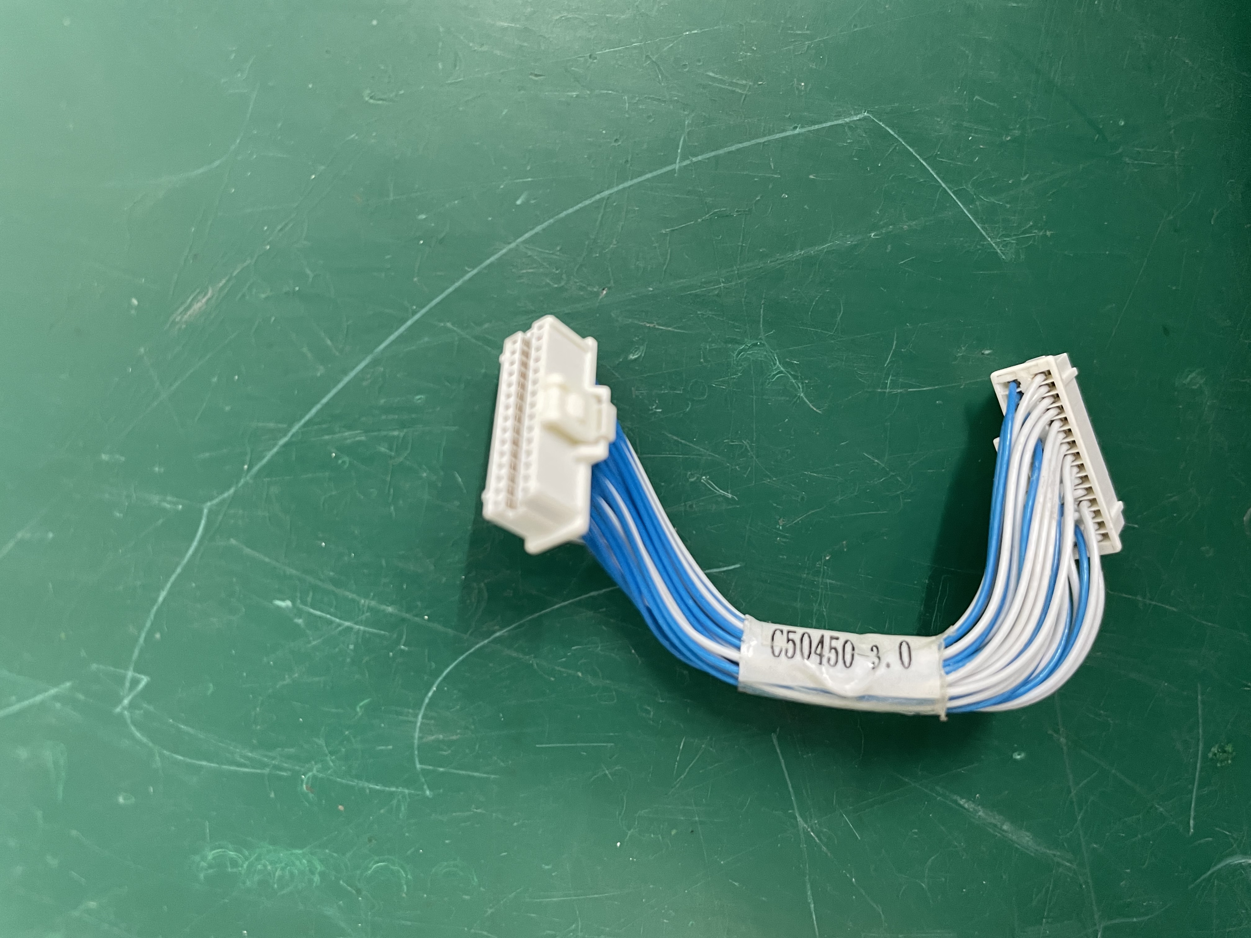 Monitor pesakit SUPER Mindray T8 Kabel Penyambung antara papan kekunci dan papan utama C50450-3