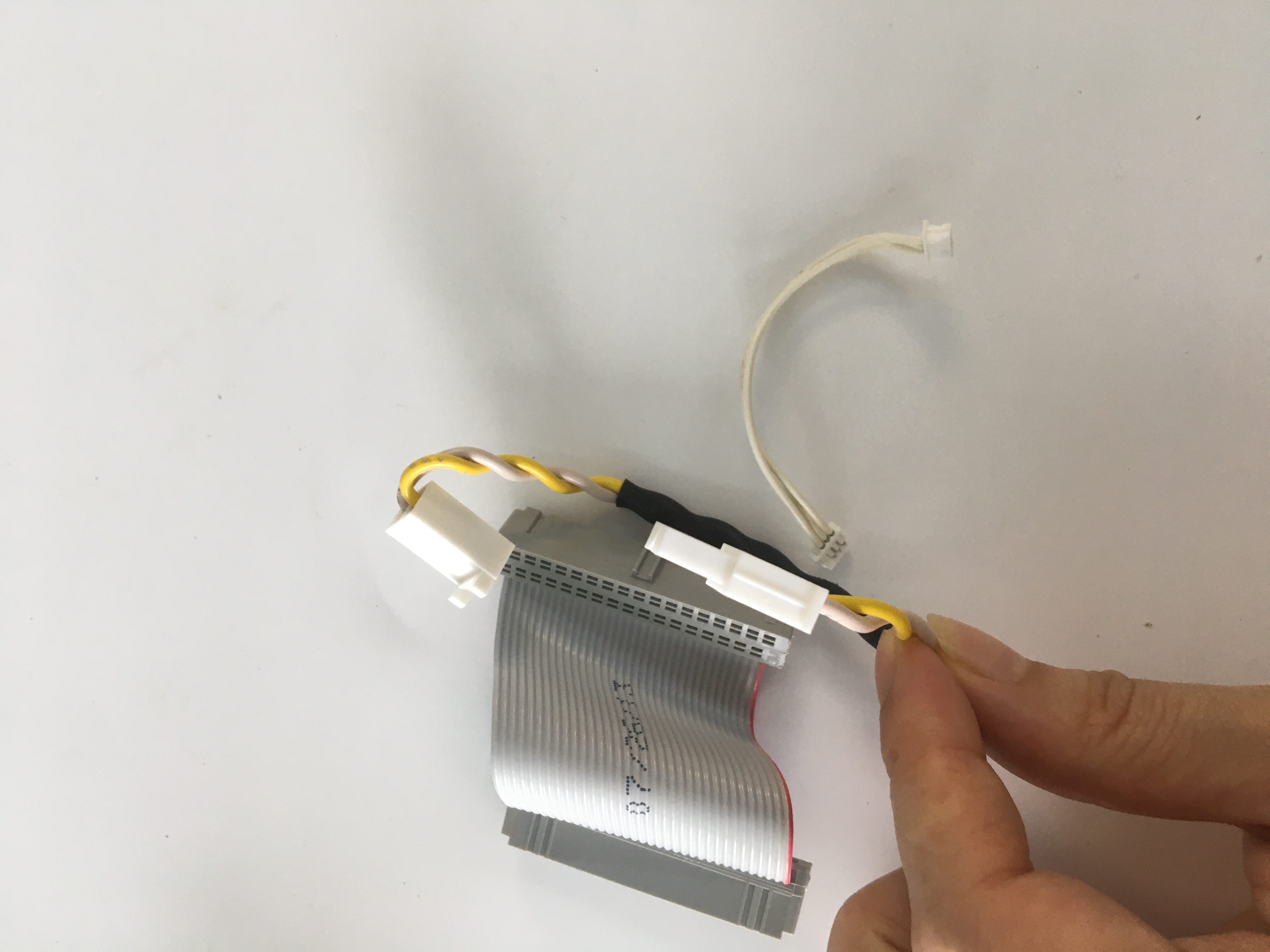 Philips Heartstart XL+ Defibrillator Cables Connected to Motherboard