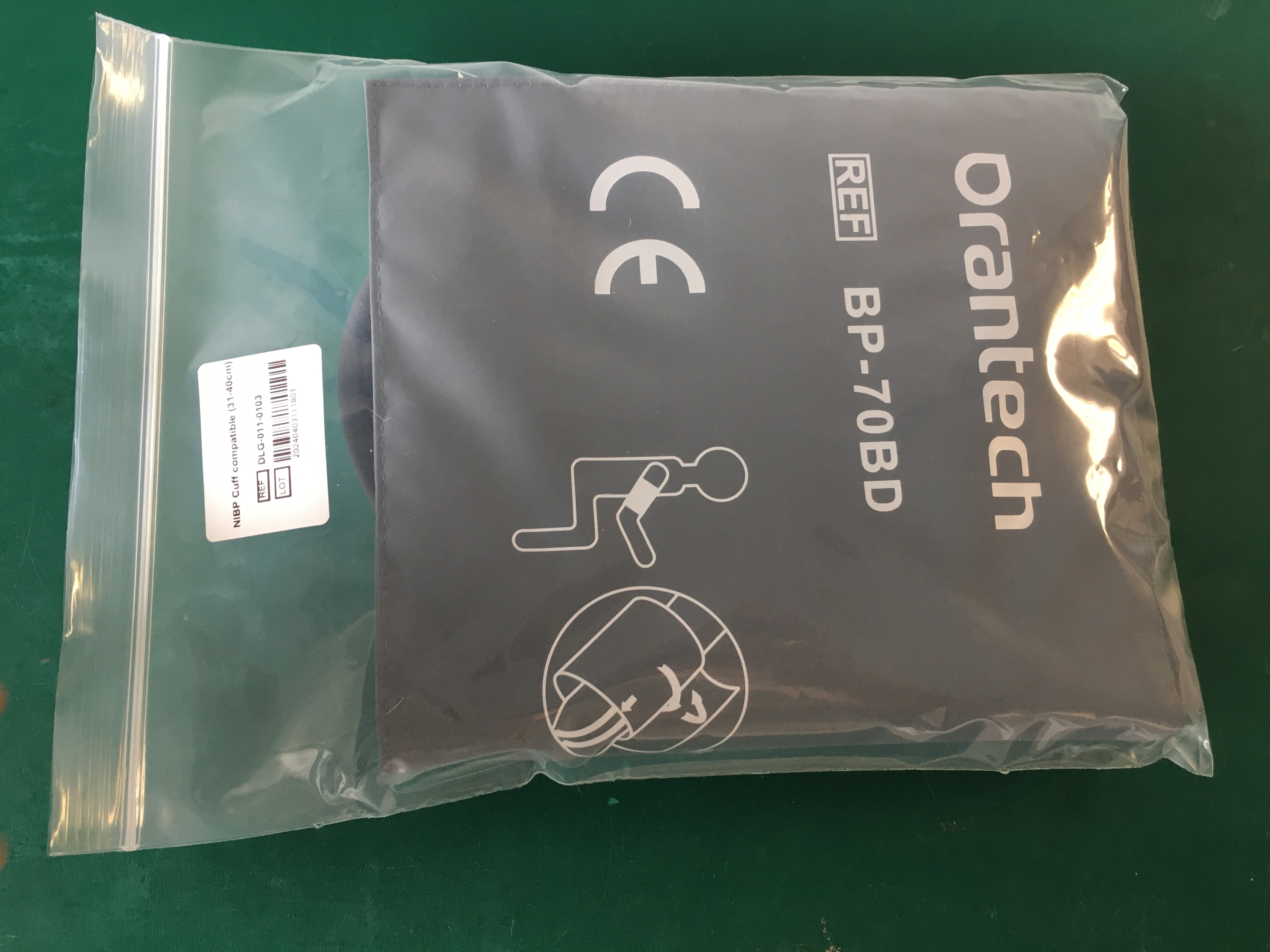 GE NIBP Cuff 31-40cm, ผู้ใหญ่, ท่อคู่, ใหม่เข้ากันได้ REF BP-70BD