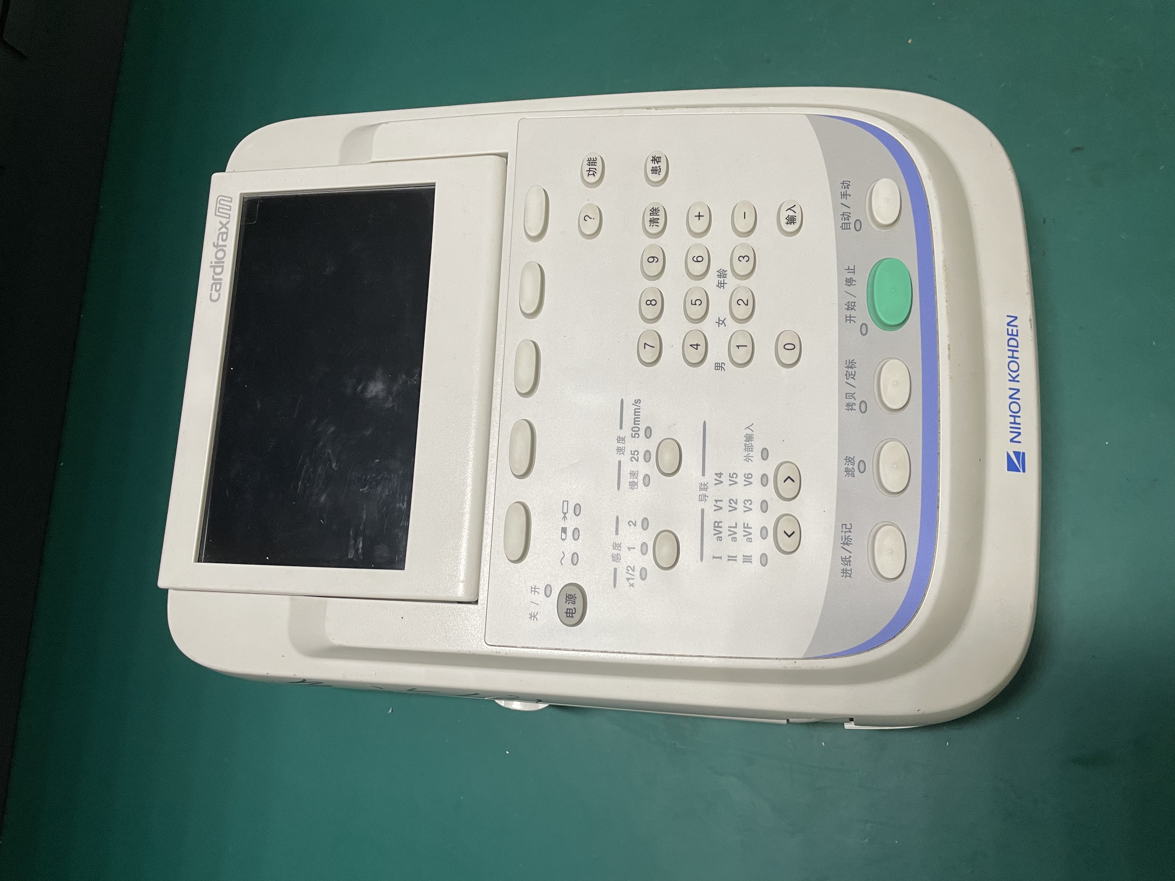 เครื่อง ECG Nihon Kohden ECG-2350 สำหรับการซ่อมแซม