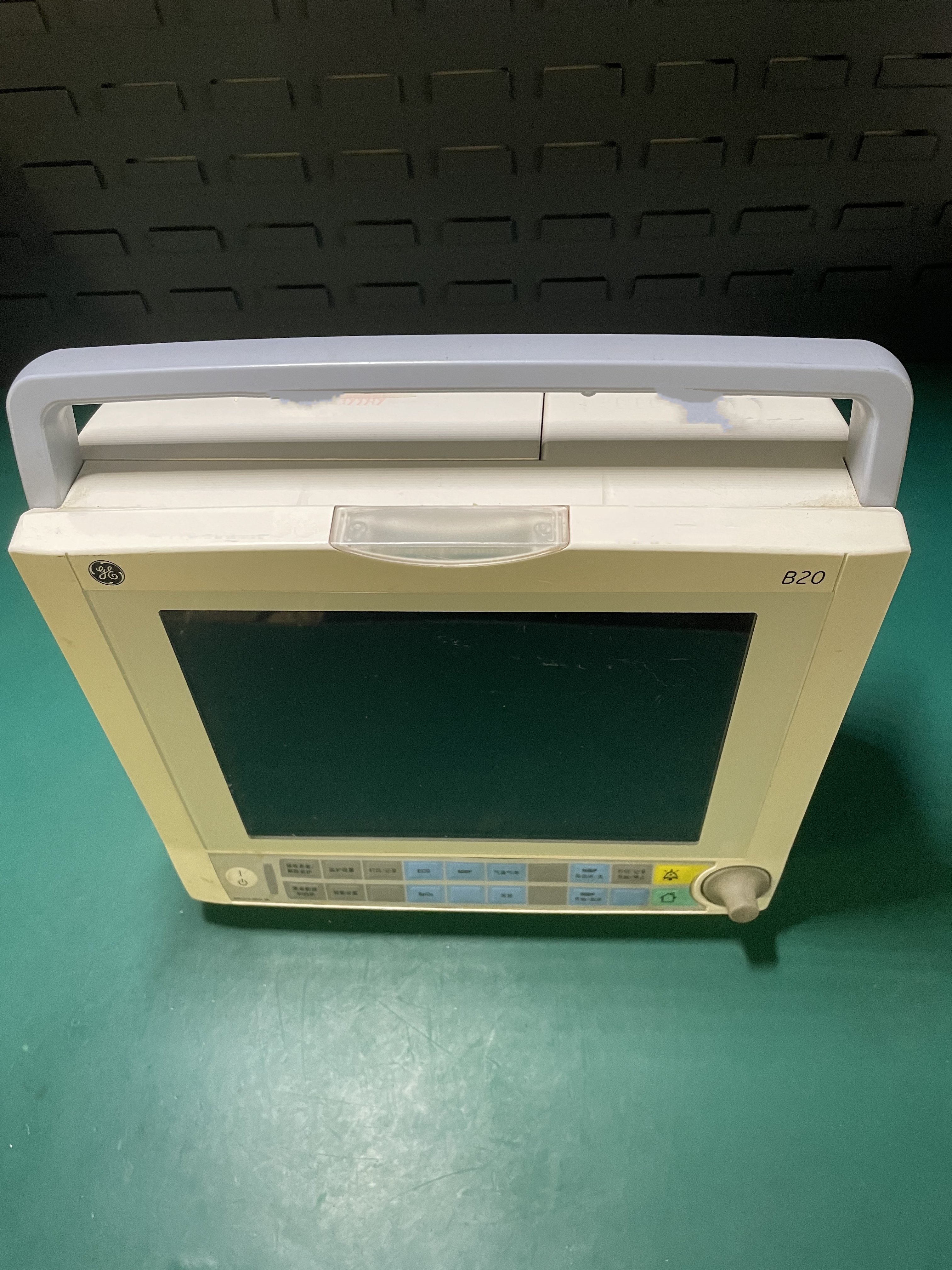 GE B20 Patient Monitor Repair