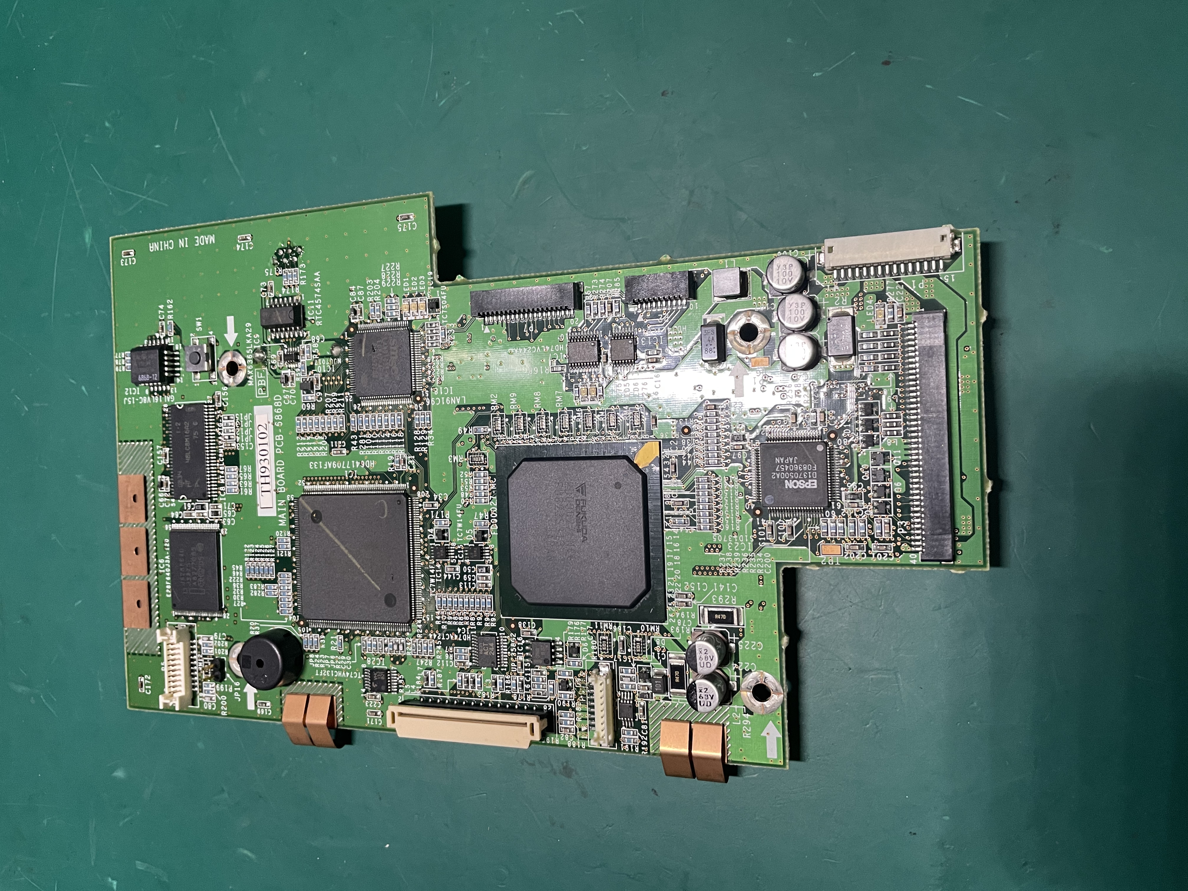 FUKUDA CardiMAX FX-7202 เครื่อง ECG กระดานหลัก PCB-6868D TH930102