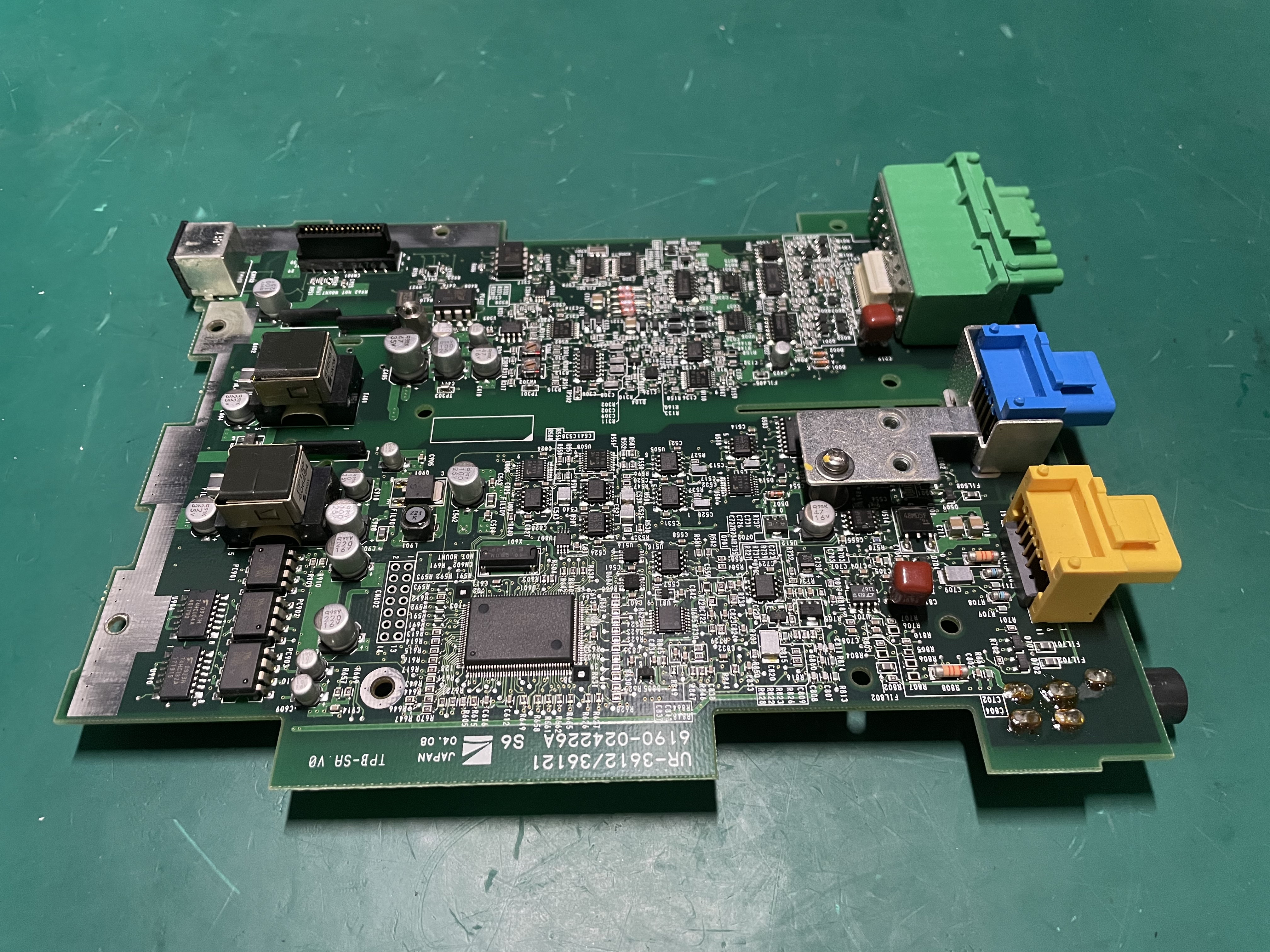 Nihon Kohden BSM-2301C บอร์ดตรวจสอบผู้ป่วยแบบอะนาล็อก UR-3612 36121 6190-024226A