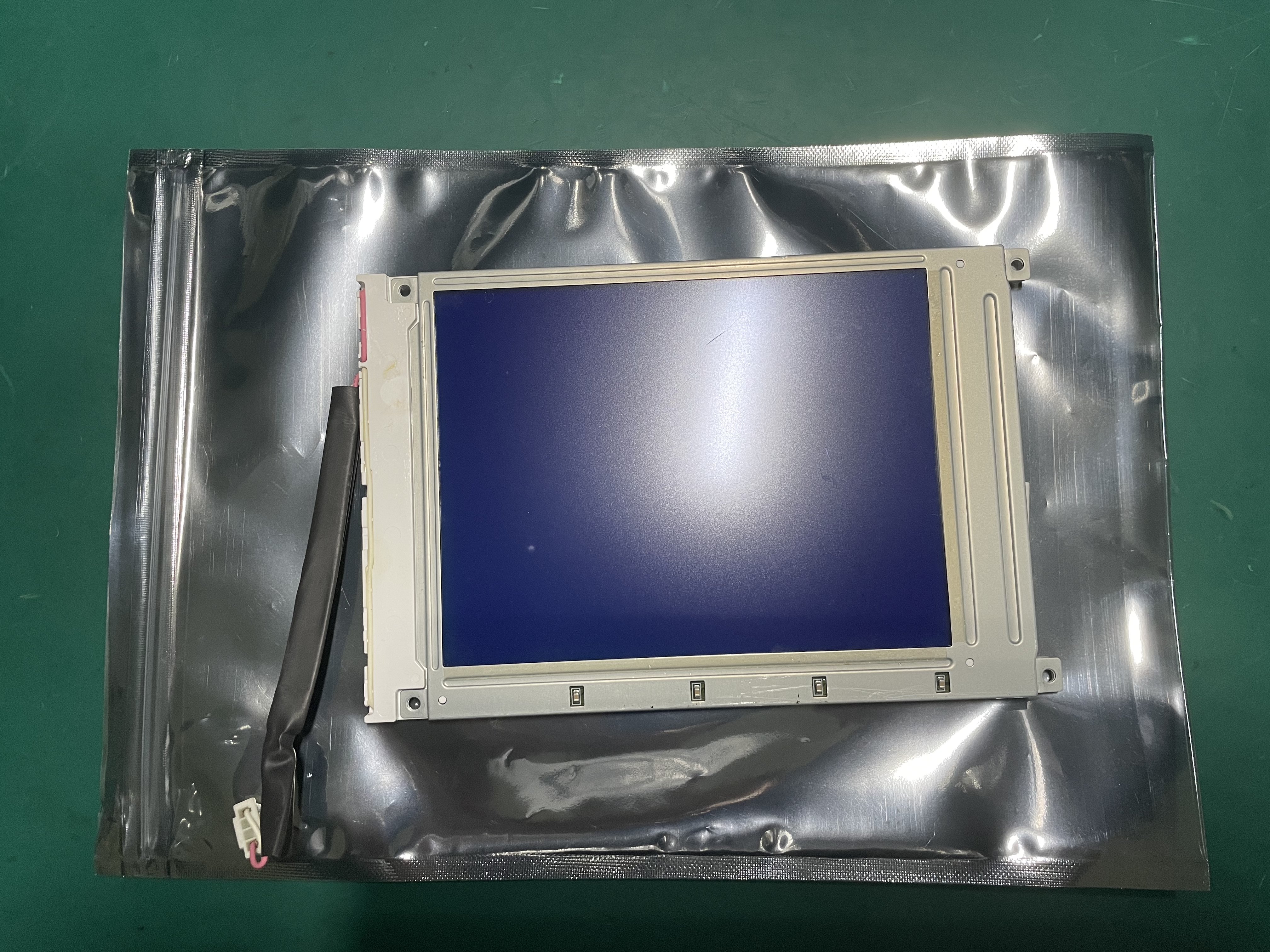 Pantalla de máquina de ECG FUKUDA CardiMAX FX-7202 SHARP LM320191 LCHSM1201CPZZ-2