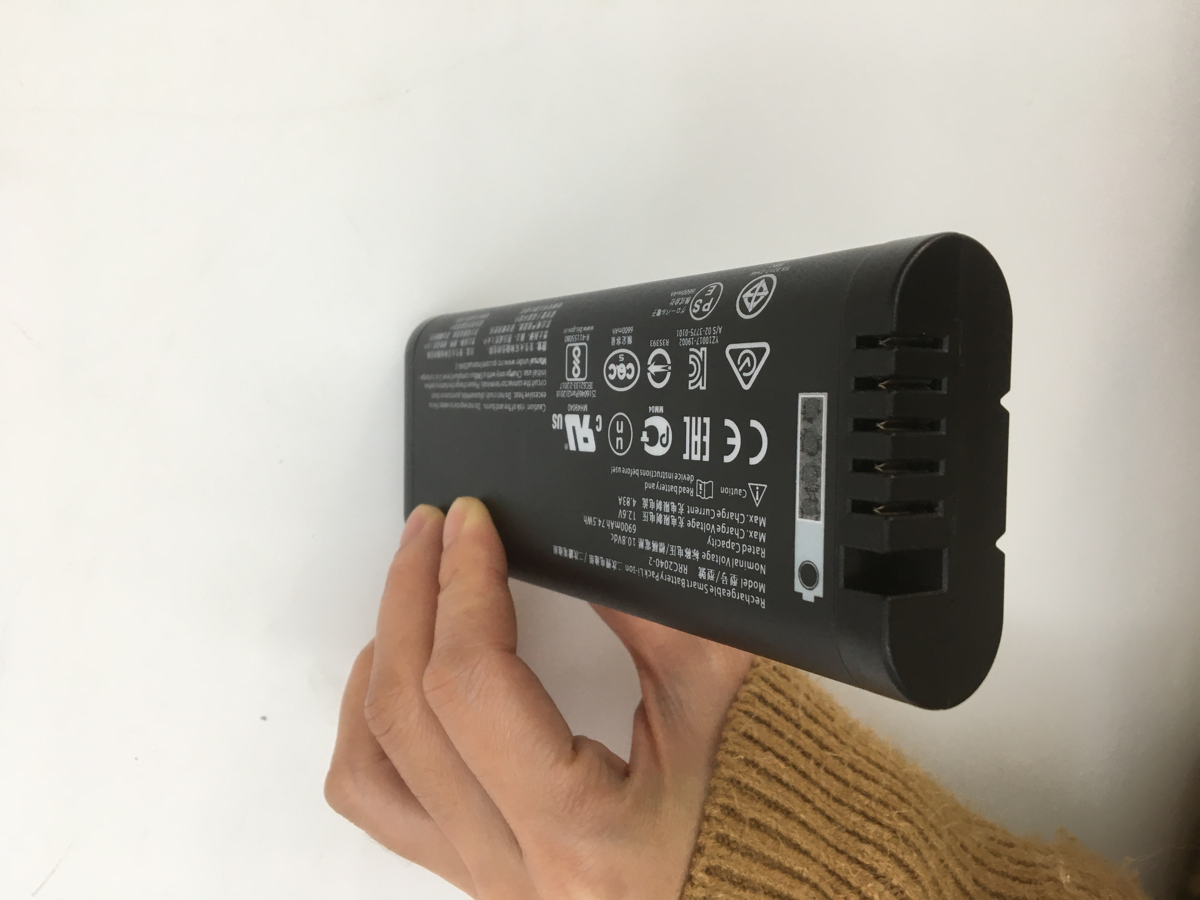 RRC2040-2 สมาร์ทแบตเตอรี่ Li-Ion 10.80V 6.90Ah 74.5Wh ใหม่เดิม