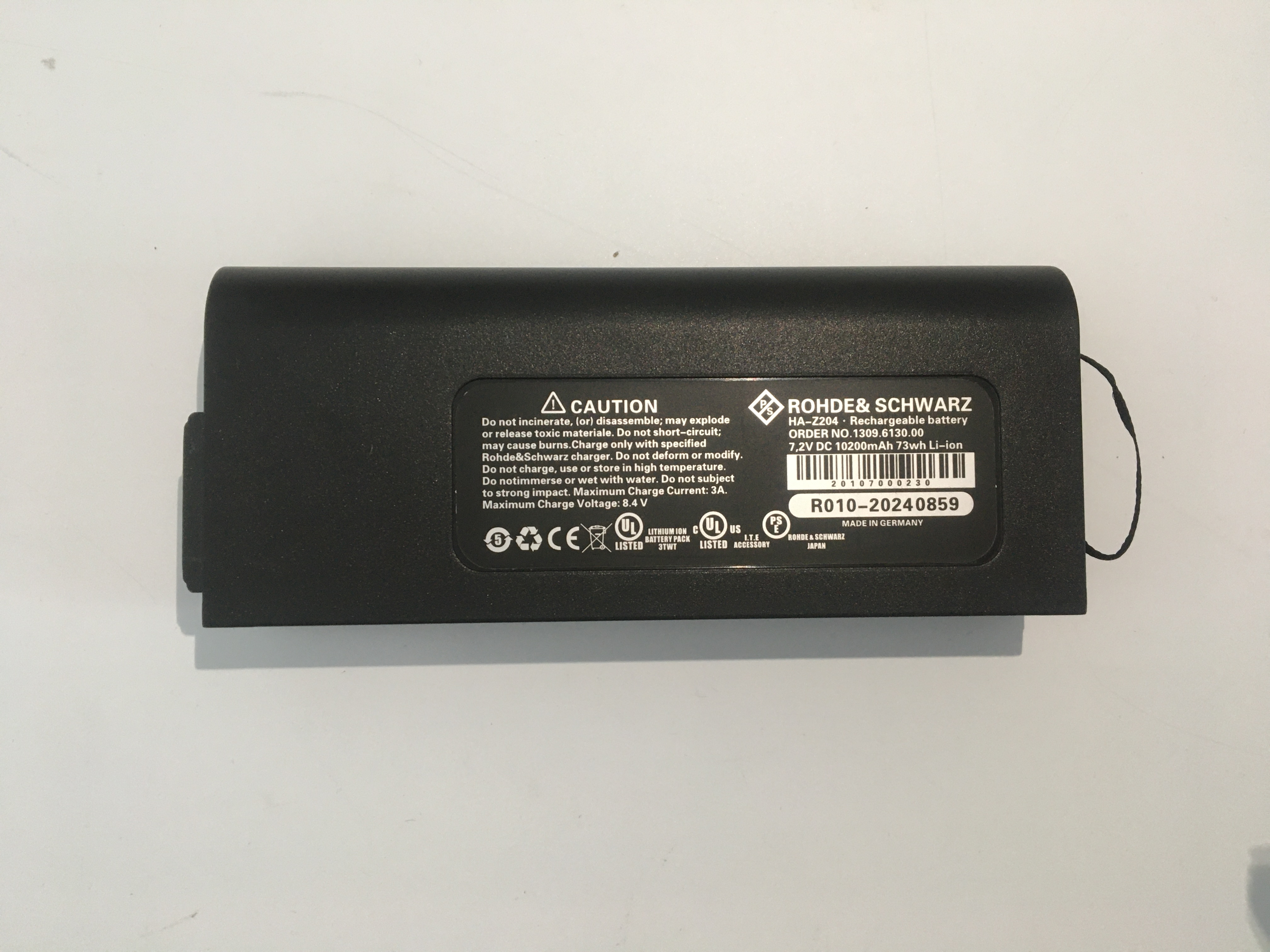Rohde & Schwarz Battery HA-Z204 Recharheable Battery 7.2V DC 10200mAh 73wh Li-ion R010-20240859