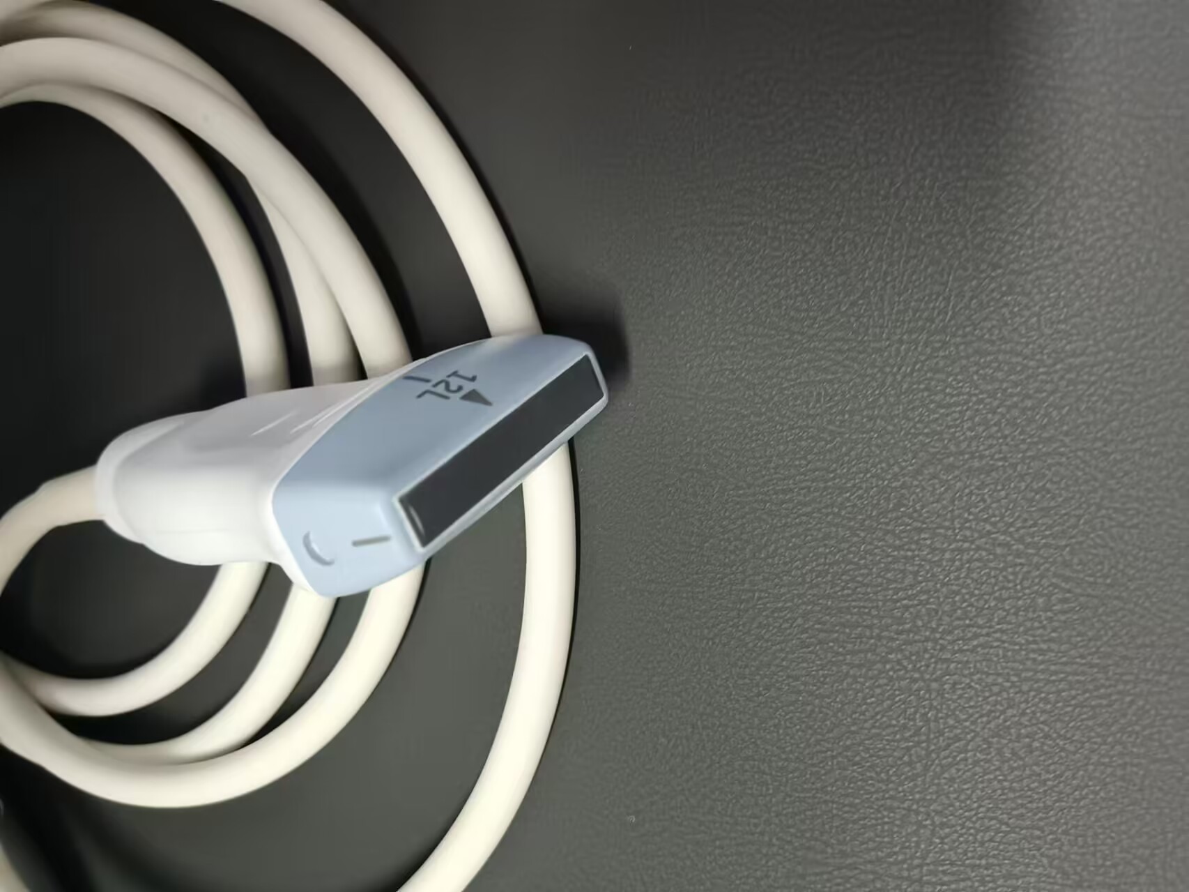 Sonda de transductor de ultrasonido de matriz lineal de banda ancha GE 12L-RS
