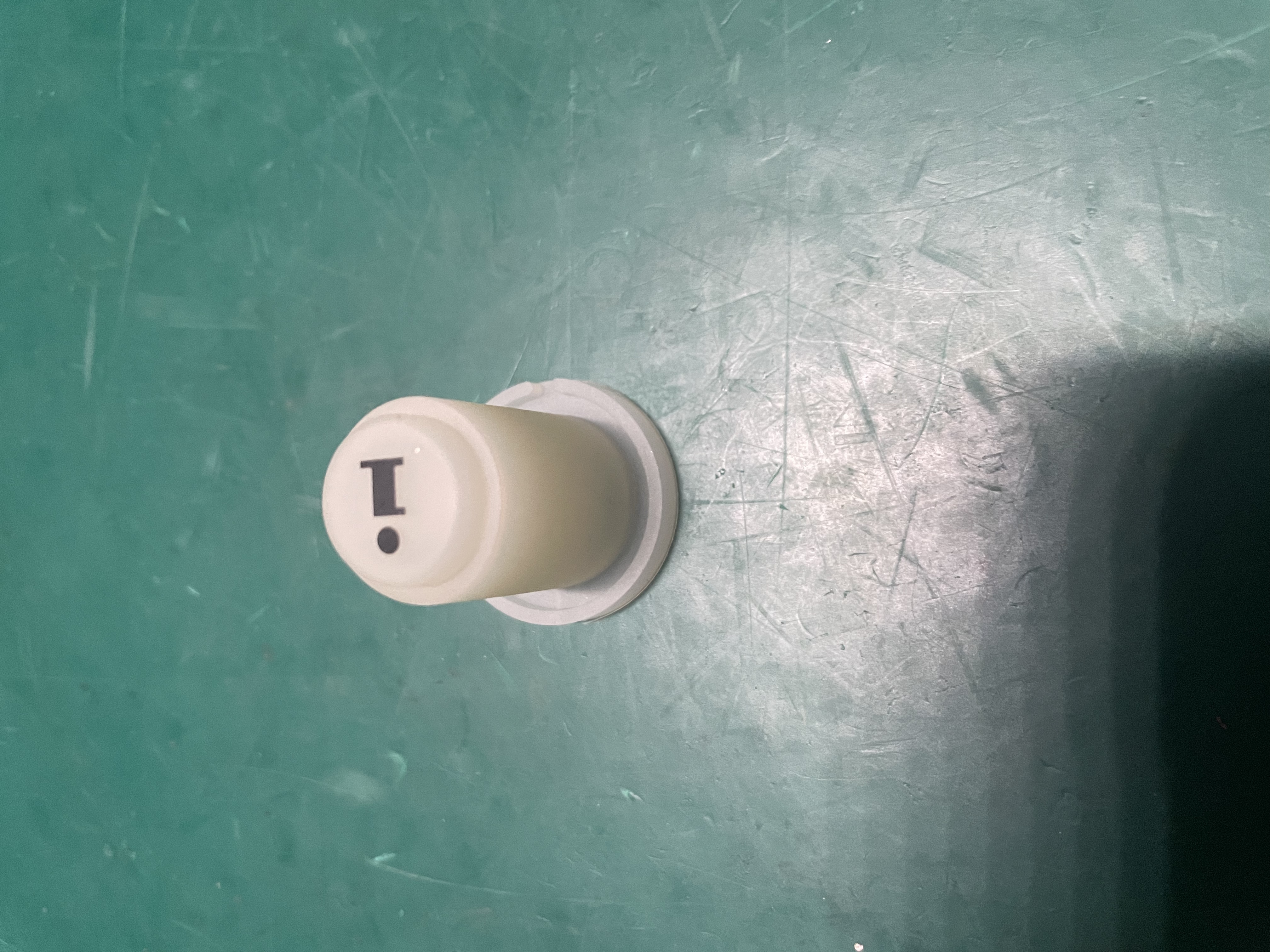 CU Medical AED Defibrillator i-PAD NF1200 ปุ่มสีขาวซ้าย