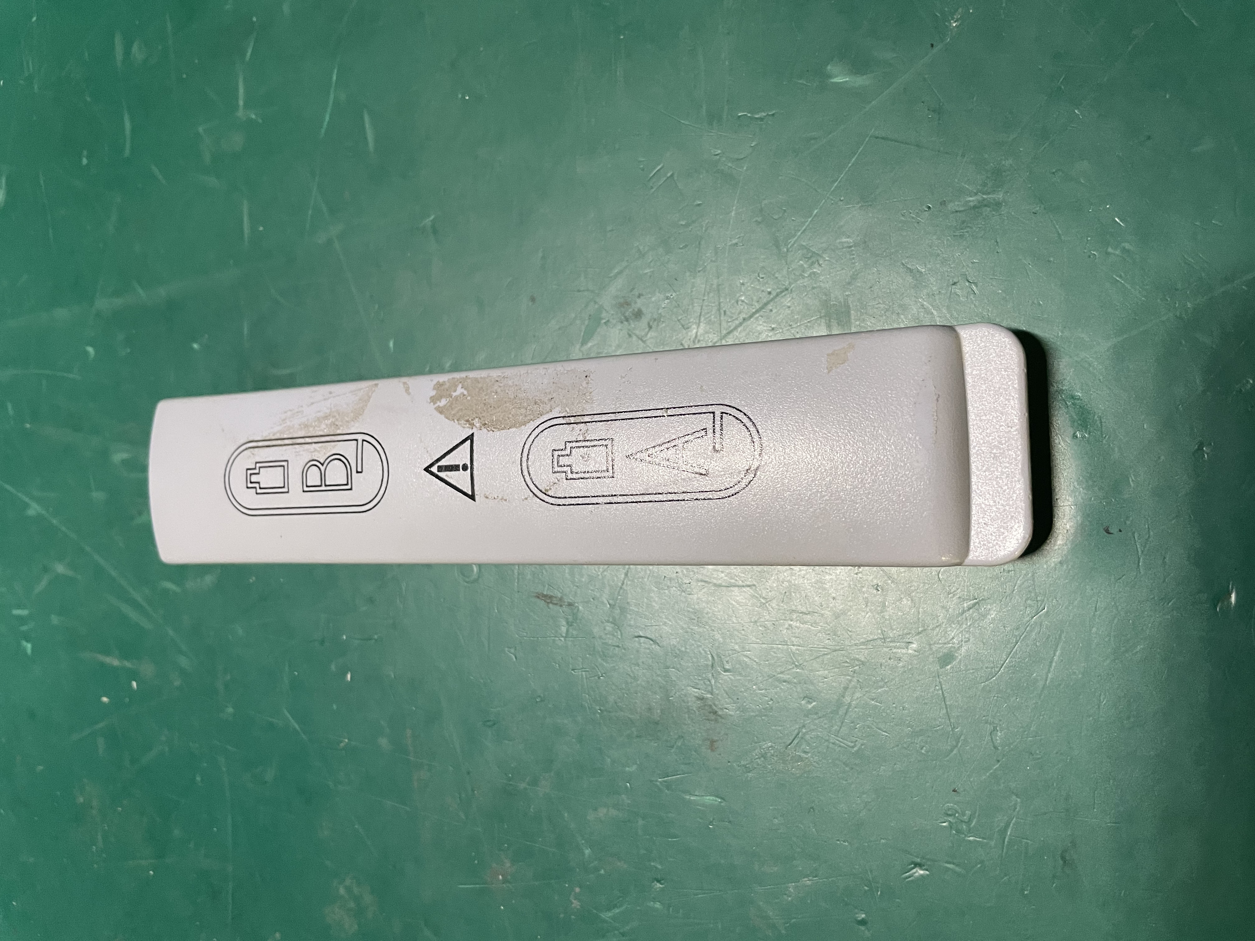GE B20 Monitor Battery Cover