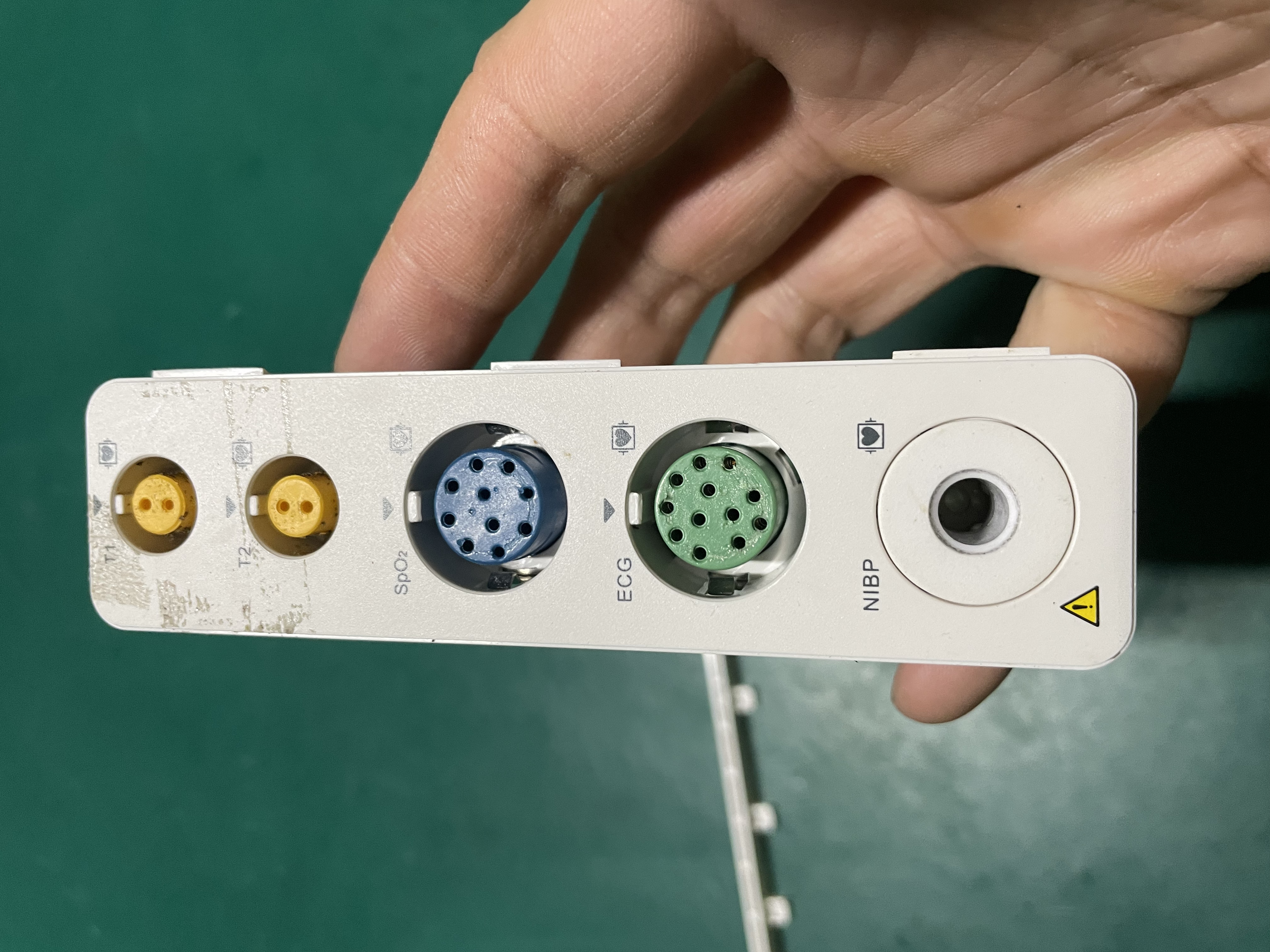 Conjunto de interfaz de parámetros del monitor de paciente Mindray UMEC12