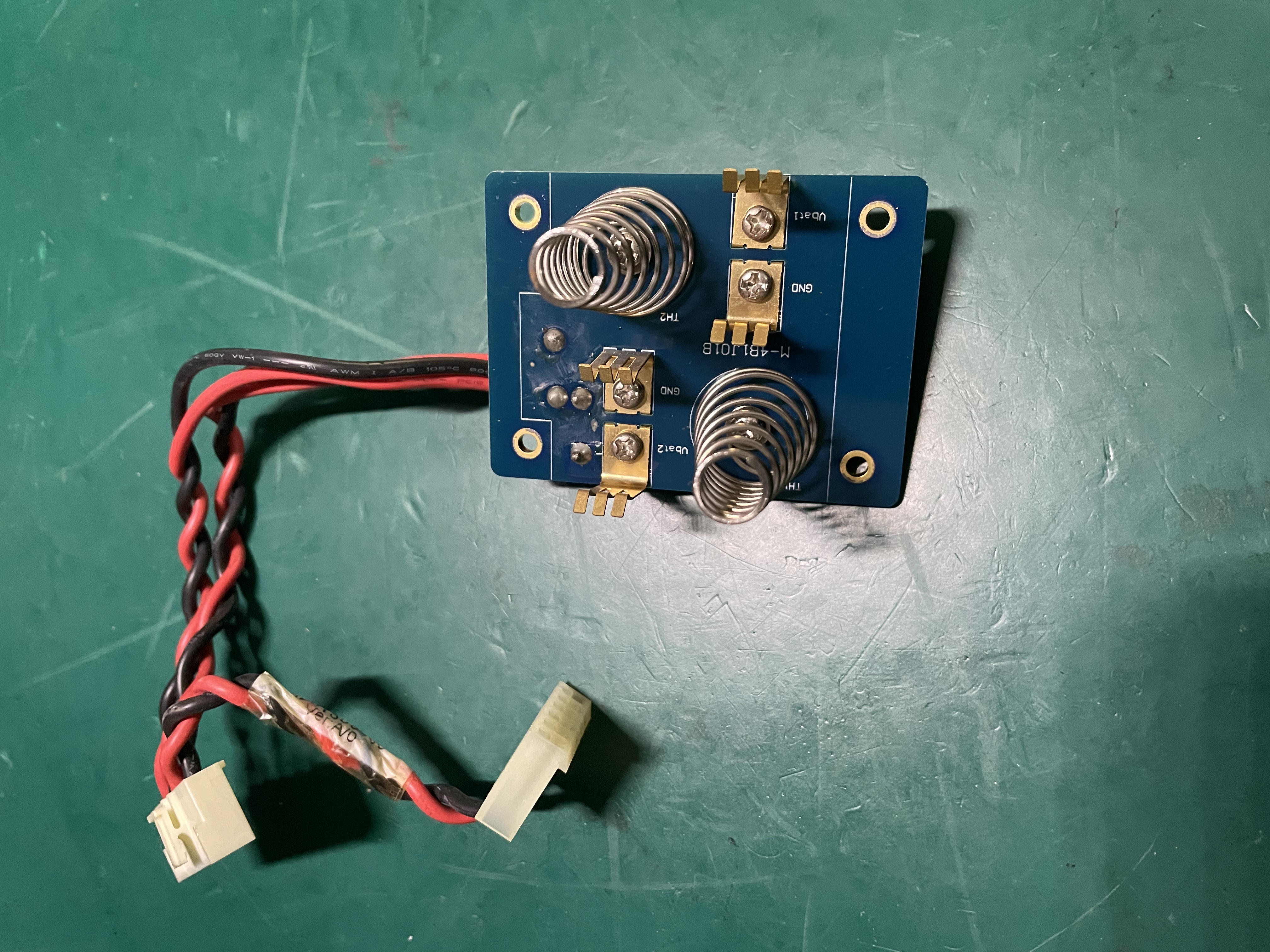 Philips Goldway UT4000B Patient Monitor Battery Board M-4B1J01B