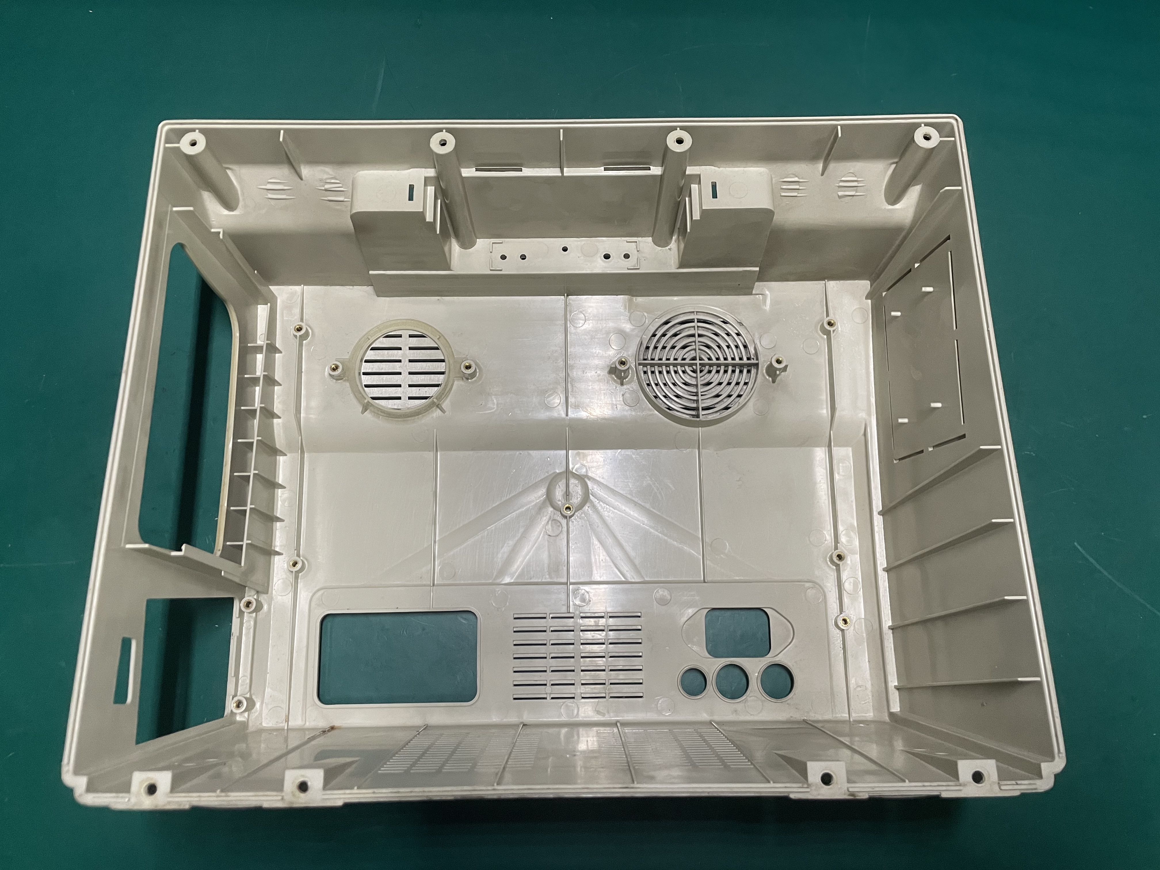 Carcasa de la cubierta trasera del monitor de paciente Philips Goldway UT4000B