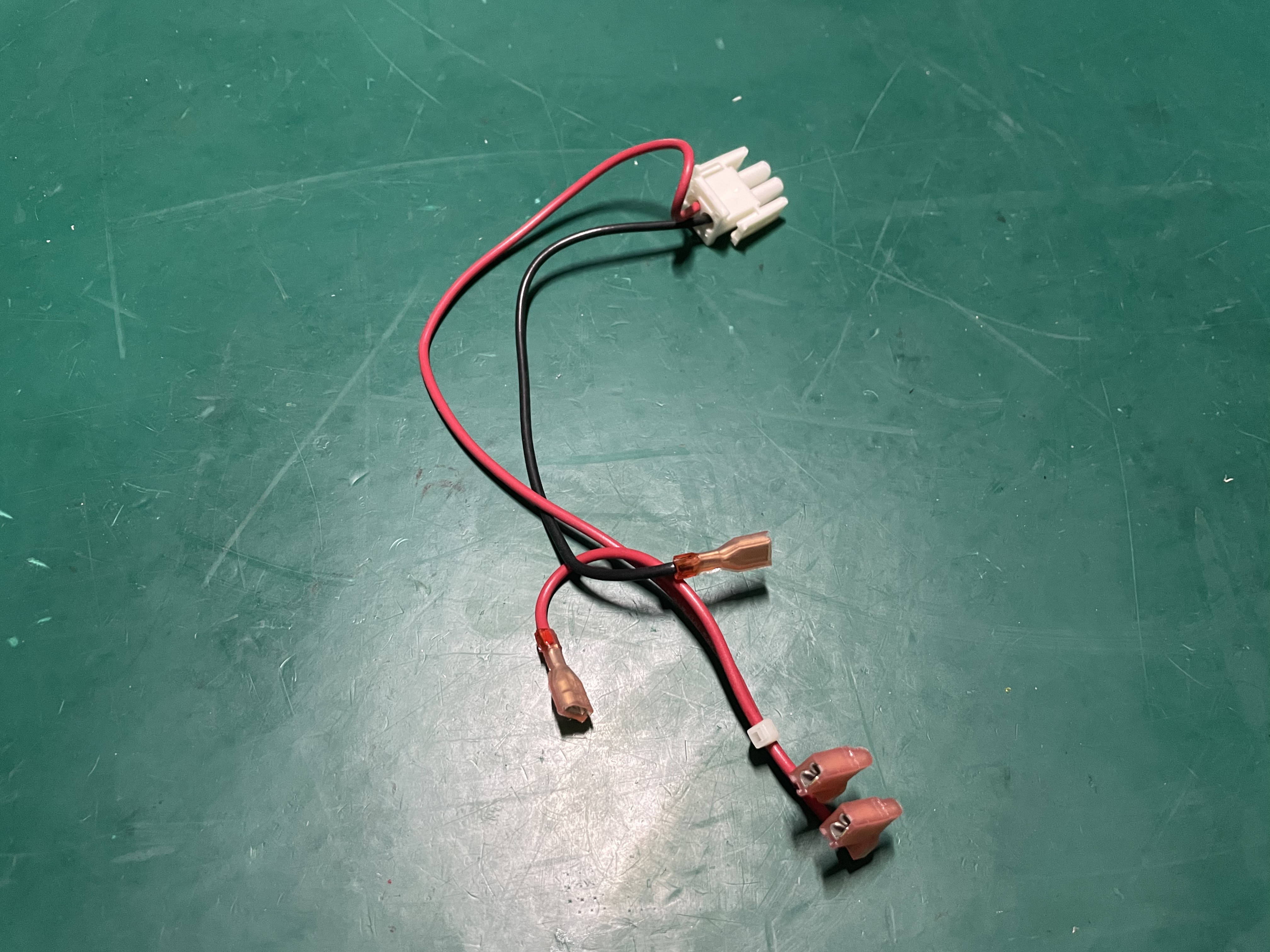 Kabel Penyambung Bateri Mesin Mortara ELI 250 ECG
