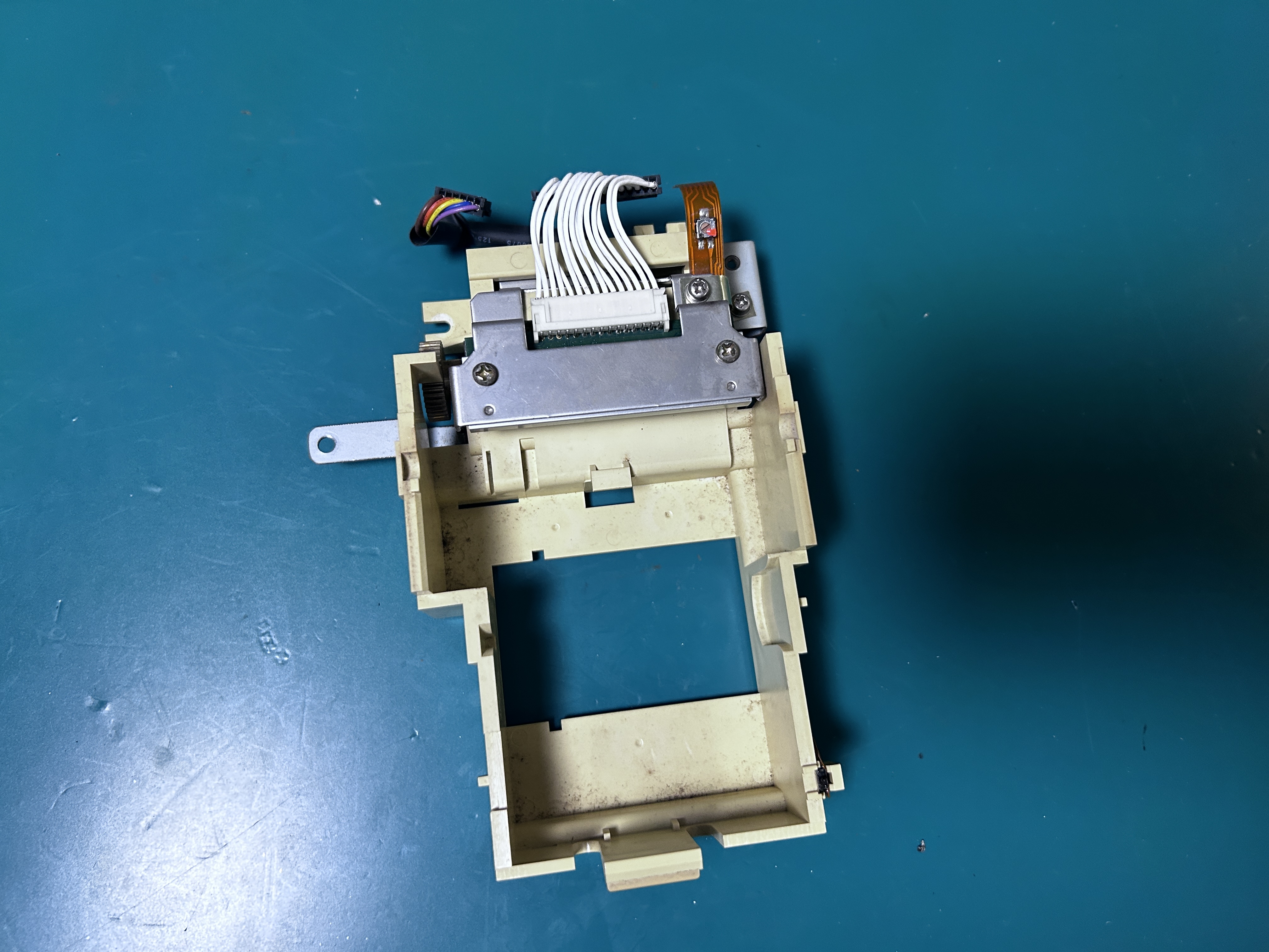 เครื่องพิมพ์คลื่นไฟฟ้าหัวใจ Fukuda FCP -2155 LR116075