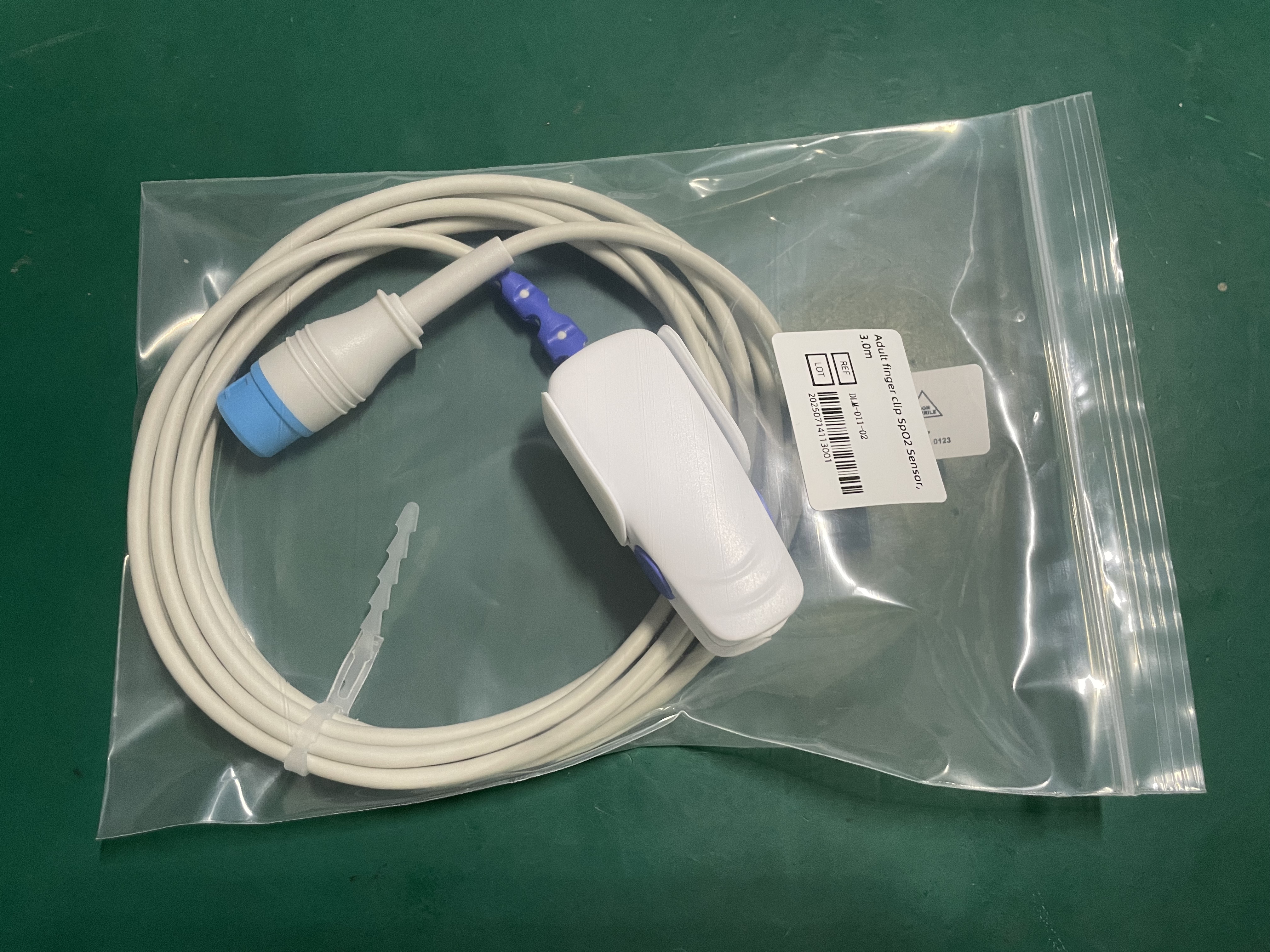 Sensor SpO2 klip jari dewasa ,3.0m DLM-011-02