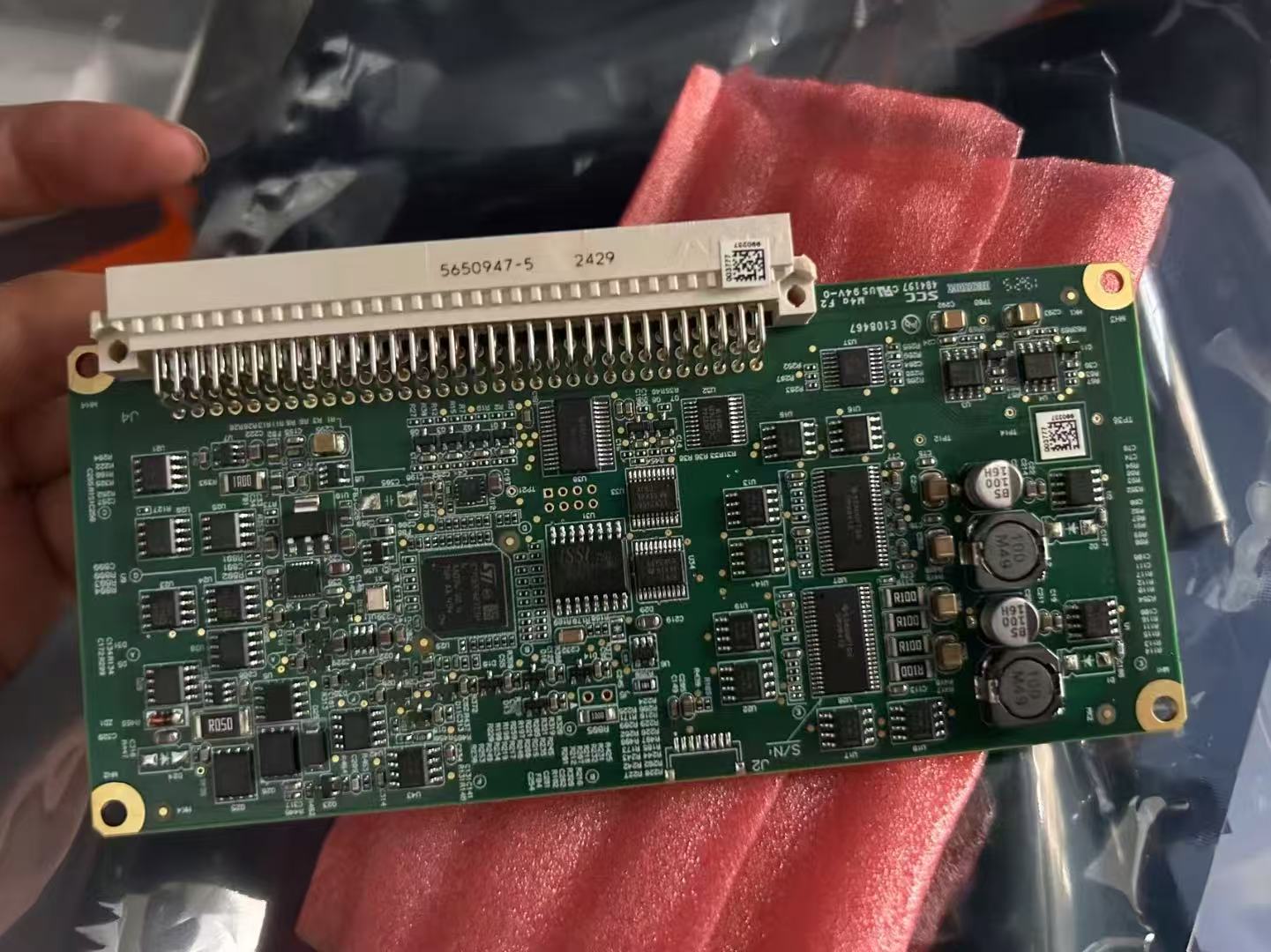 บอร์ดป้องกัน VCP Mindray SV600 -800 050 -005596 -00