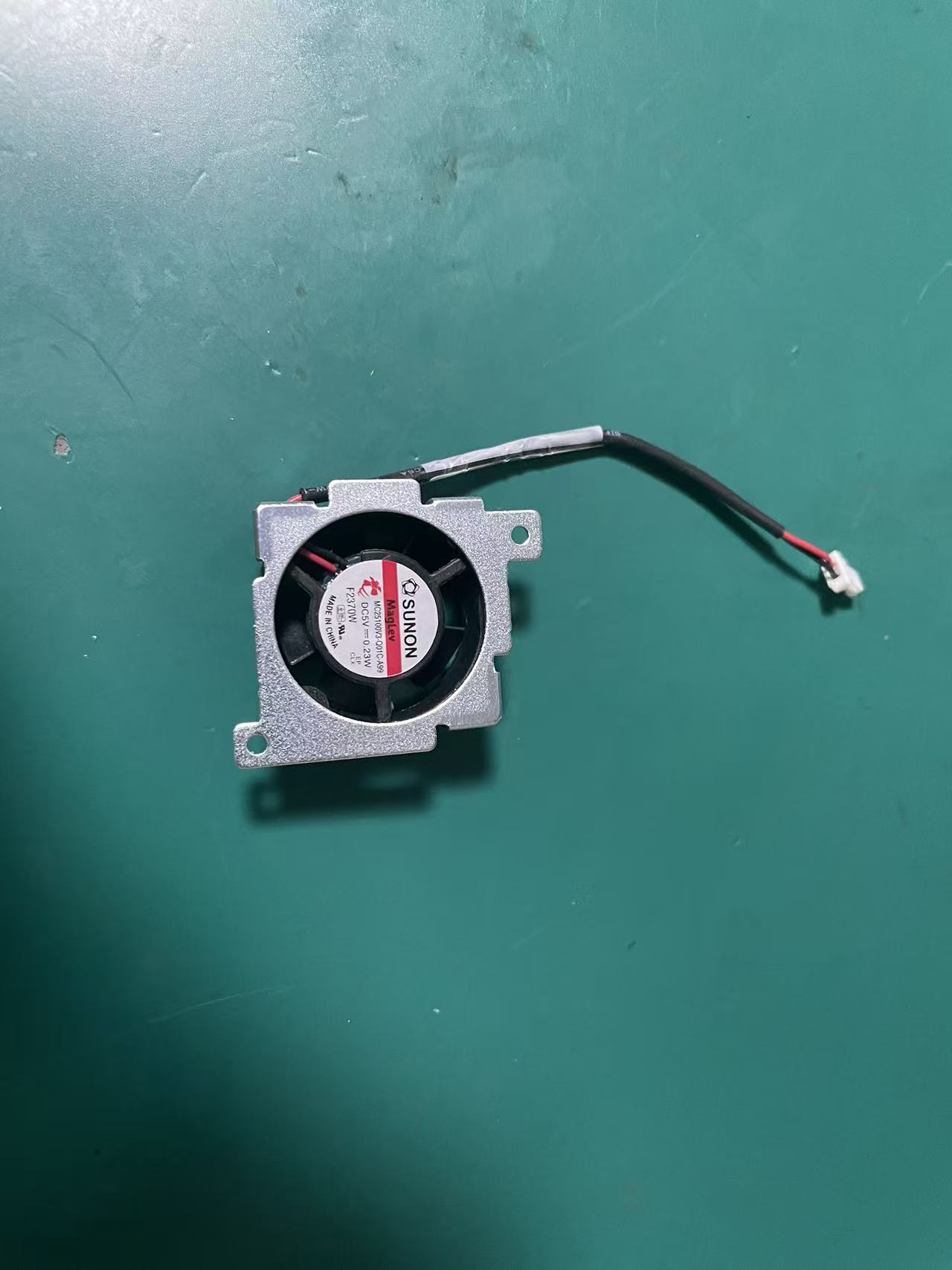พัดลมโมดูล Mindray AG รุ่น SUNON DC5V F2370W