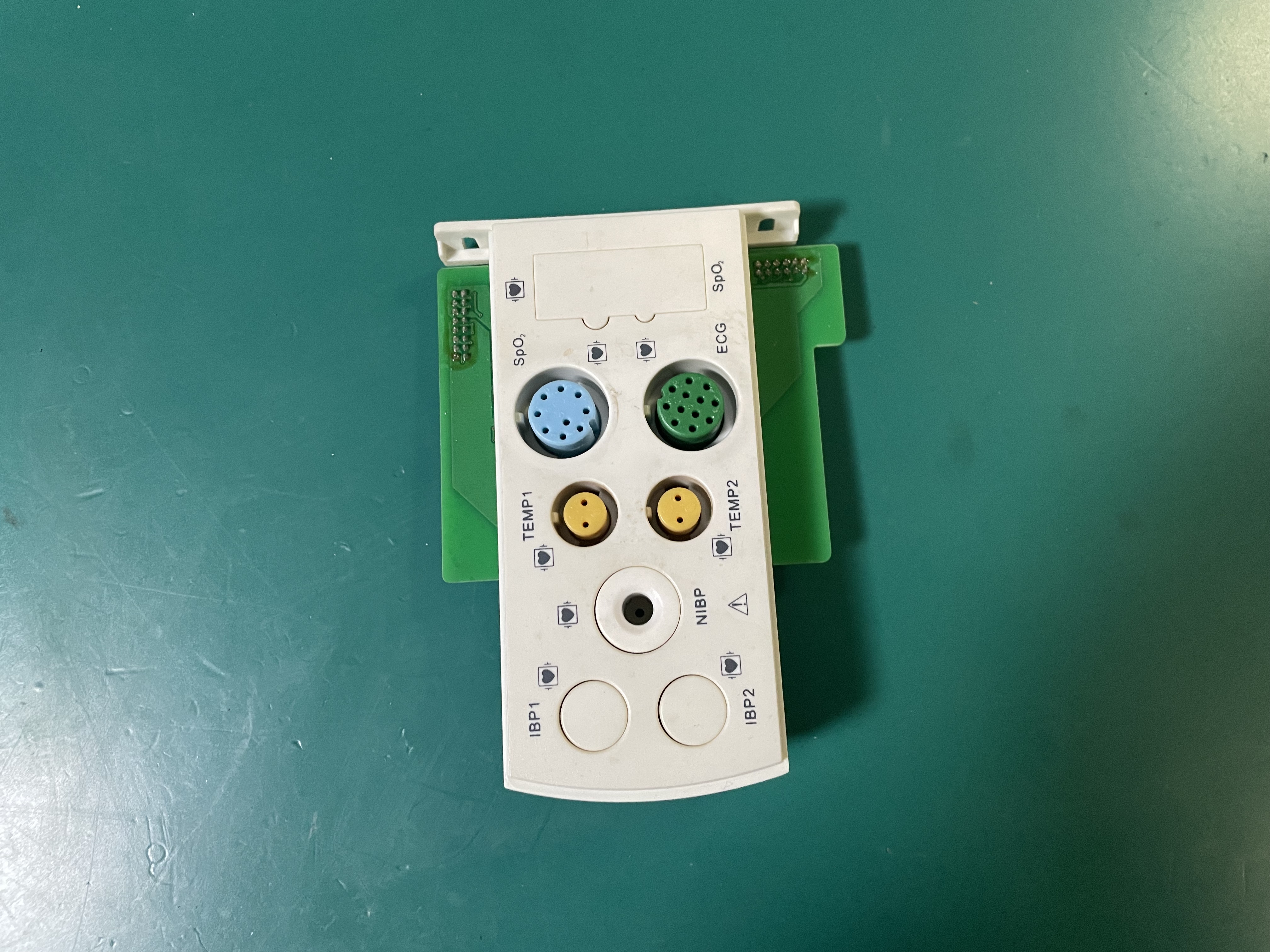 Componente del panel de parámetros del monitor Biolight BLT Q5 Q5PROBE02 13-056-0006