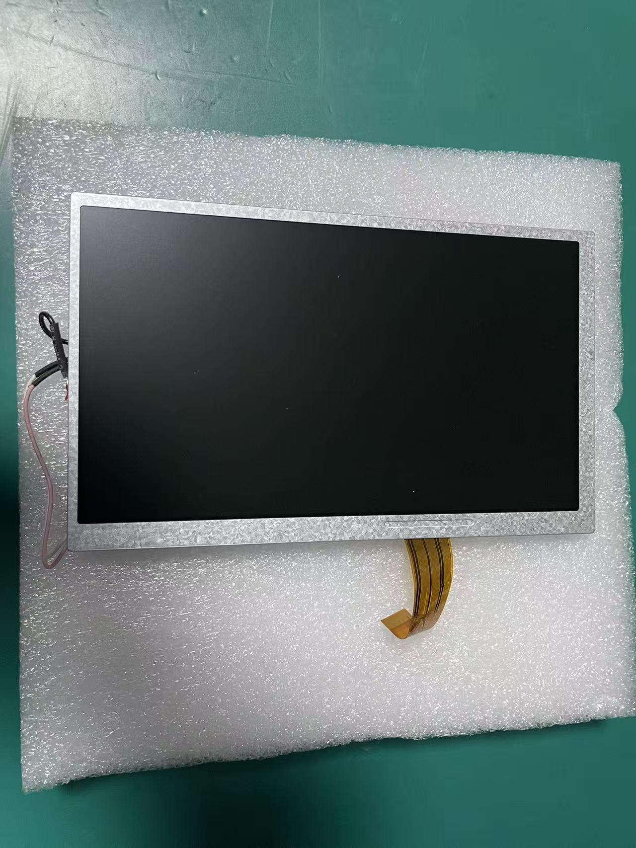 Paparan monitor Phlilips UT3000A AA070FW03