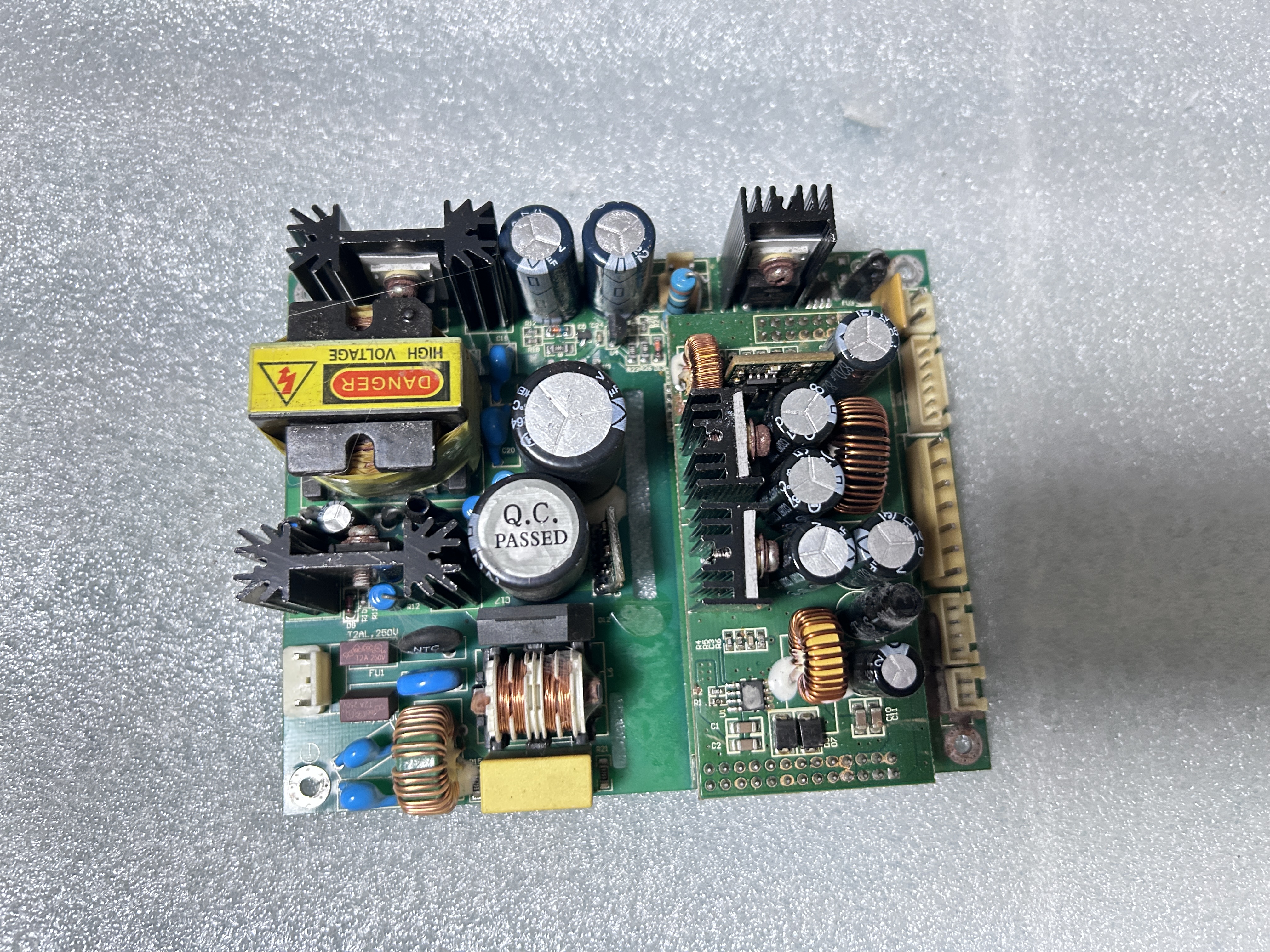 Papan Bekalan Kuasa Monitor Pesakit Biolight M66 PS139
