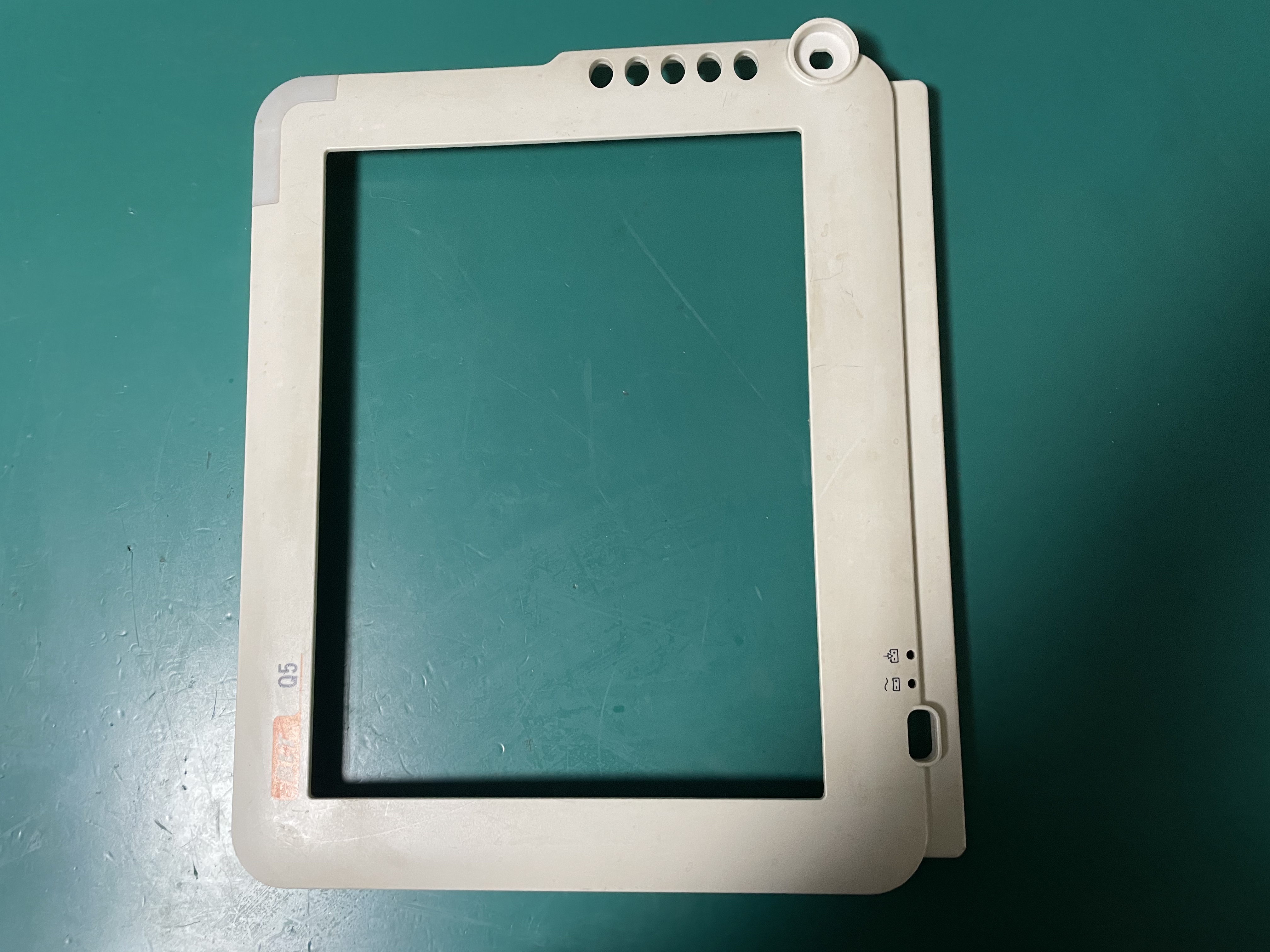 Bastidor delantero del monitor BLT Q5