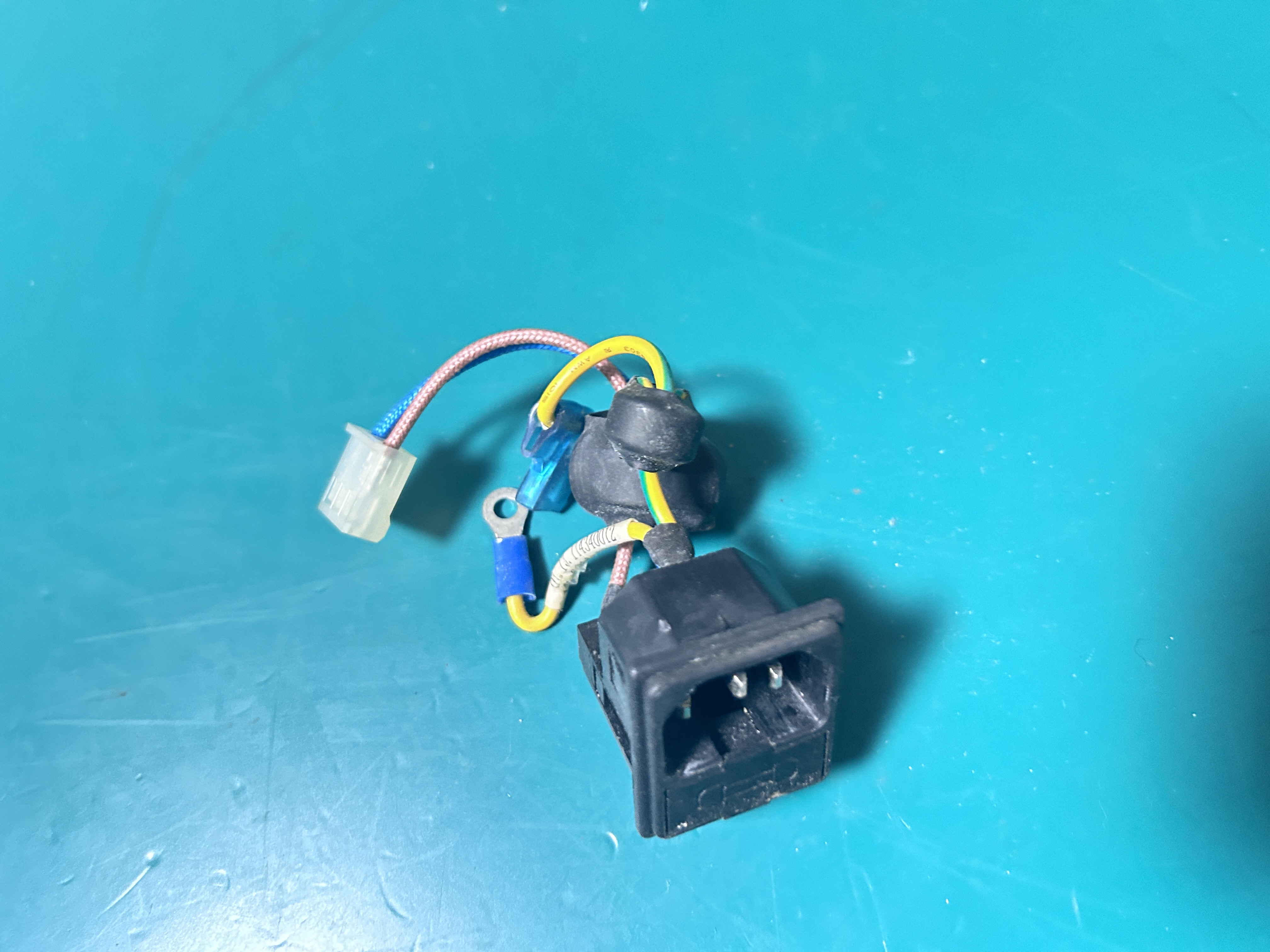 01.13.114340012 F300 01.13.114340014 Edan F200 Fetal Monitor Three-prong Power Interface Assembly