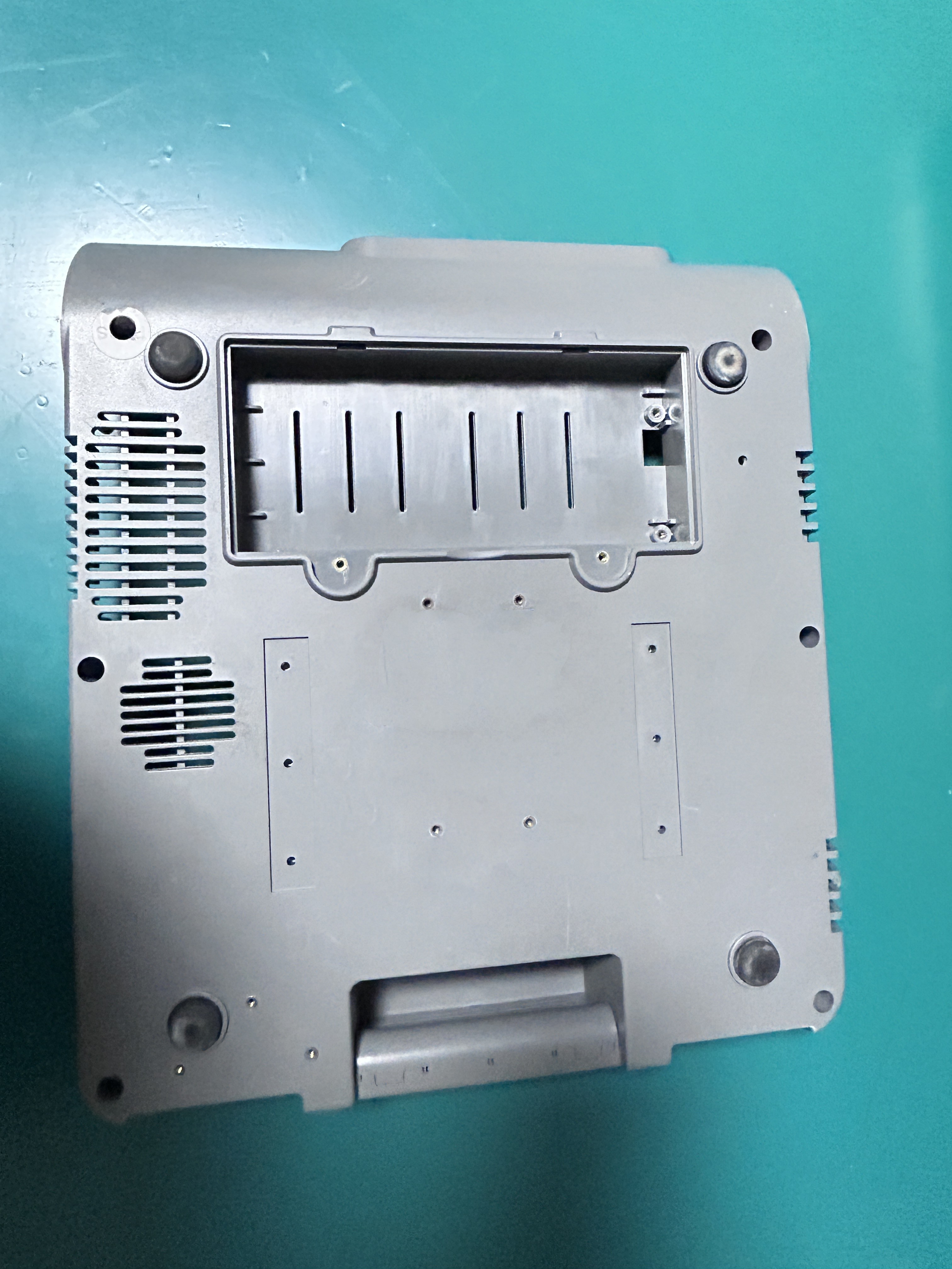 EDAN F200 F300 fetal monitor back cover