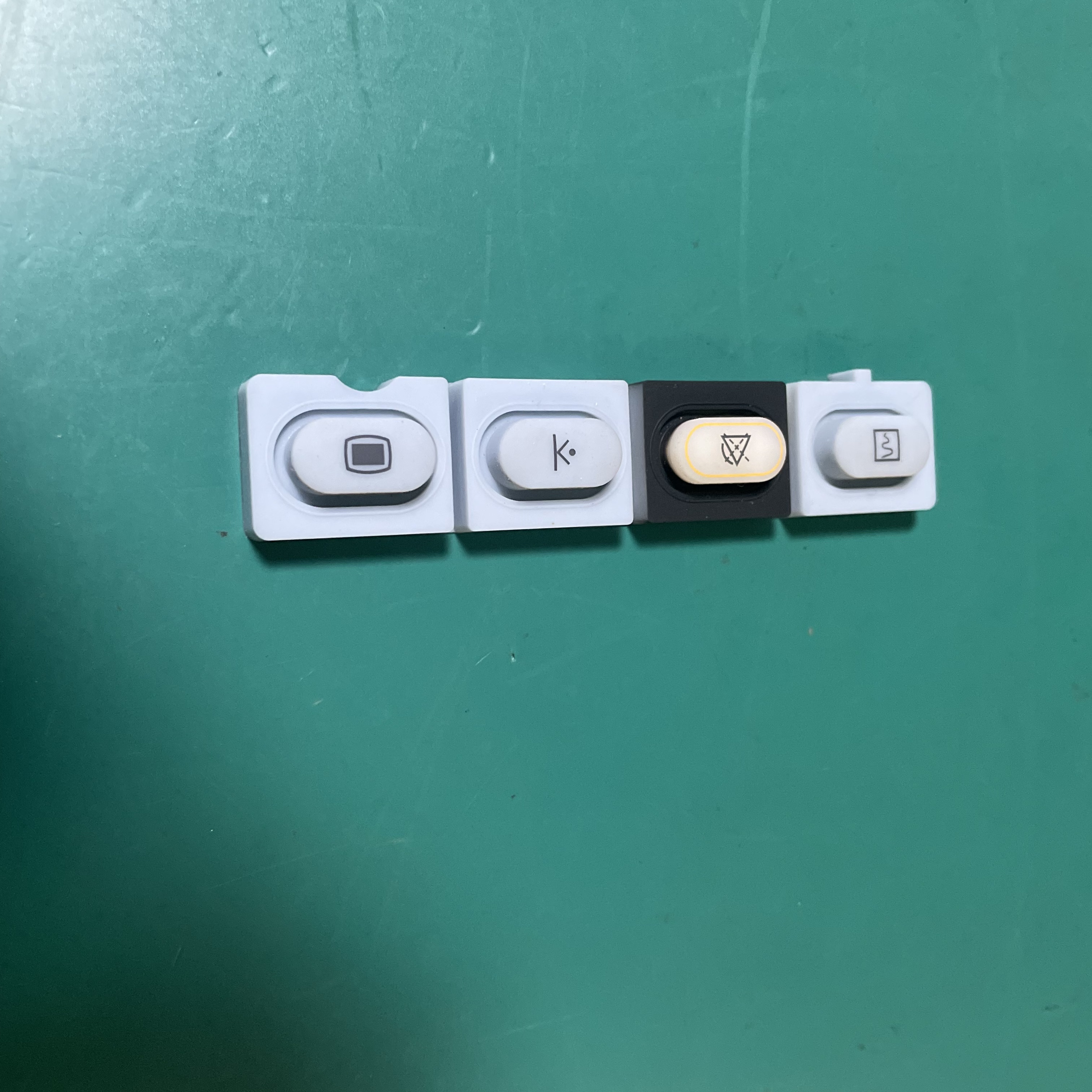 Kekunci Gel Silika Defibrilator Mindray D3
