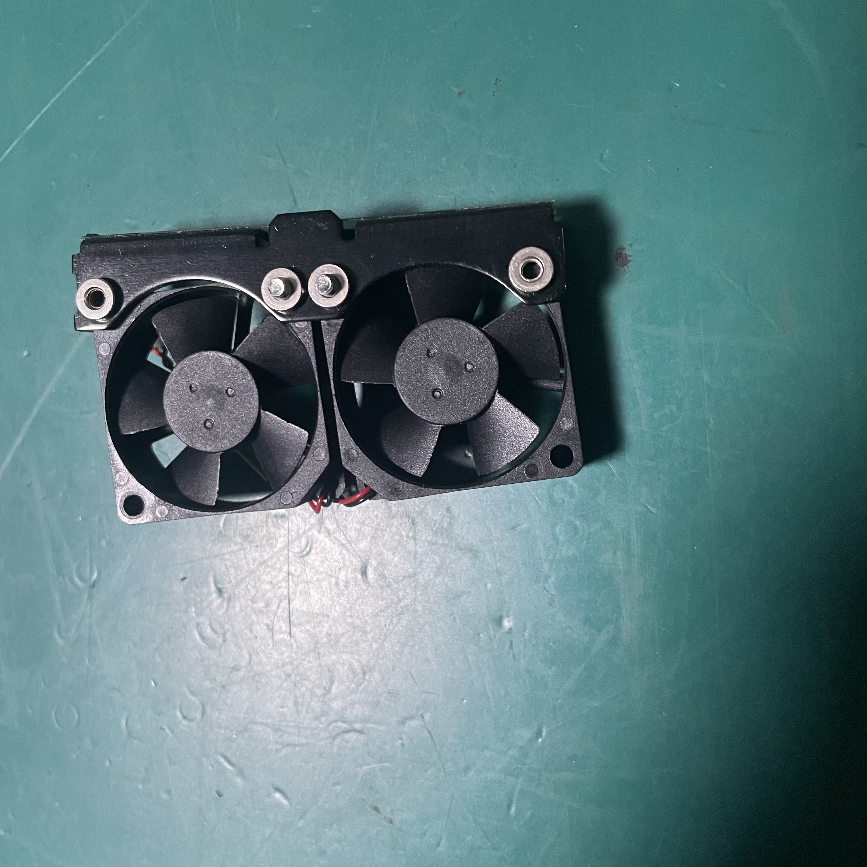 ชุดพัดลมเครื่องกระตุ้นหัวใจ Mindray D3 F2323R DC12V
