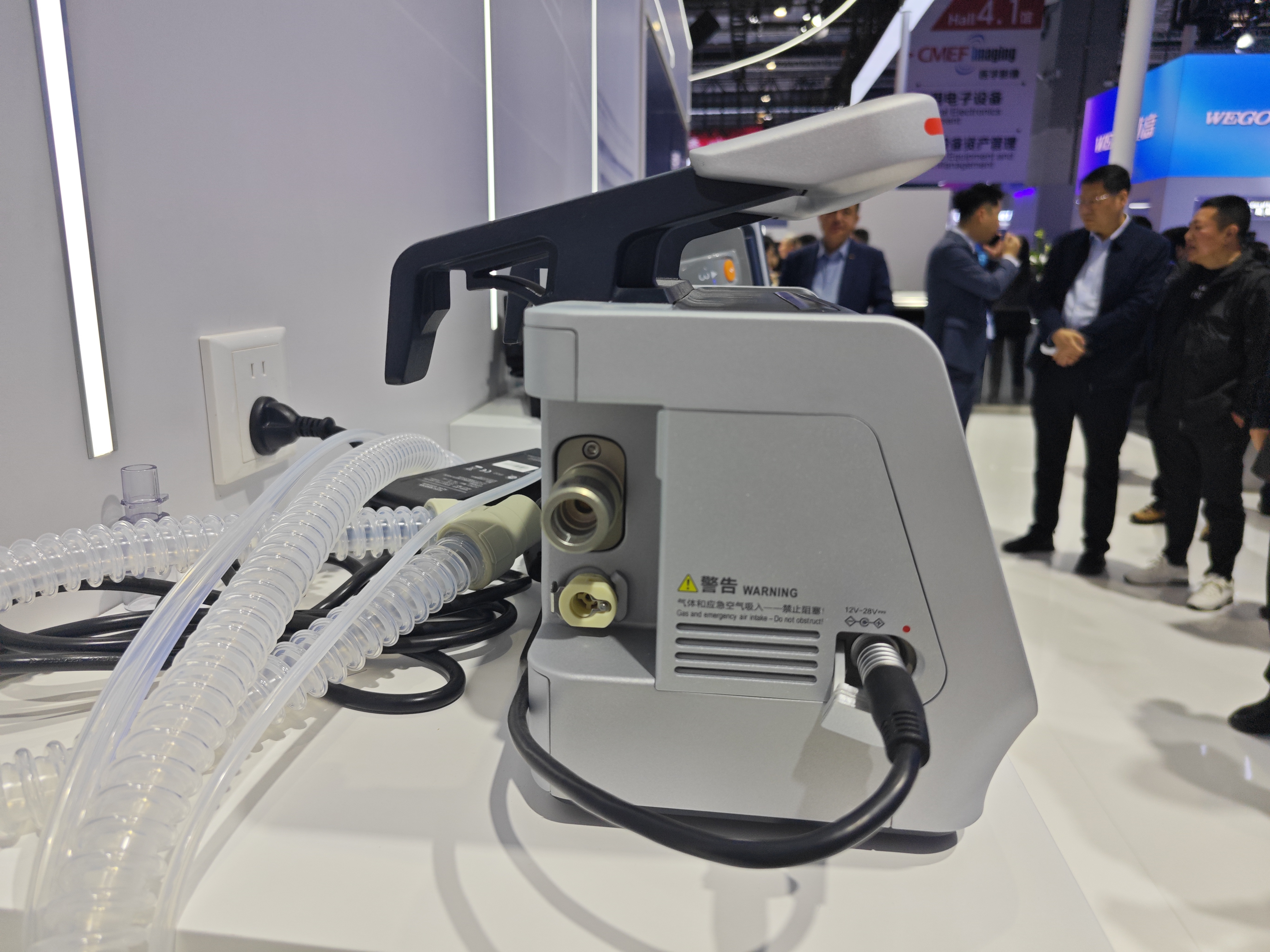 Mindray TV50 Electric Turbine Transport Ventilator