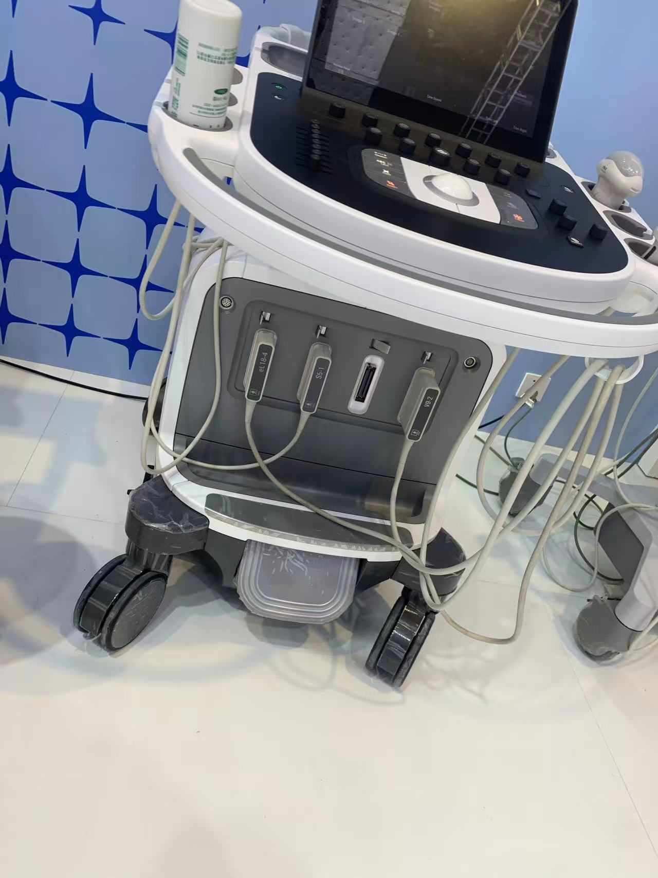 Philips EPIQ EliteW Elevate Top-tier Dedicated Ultrasound System for Obstetrics and Gynecology