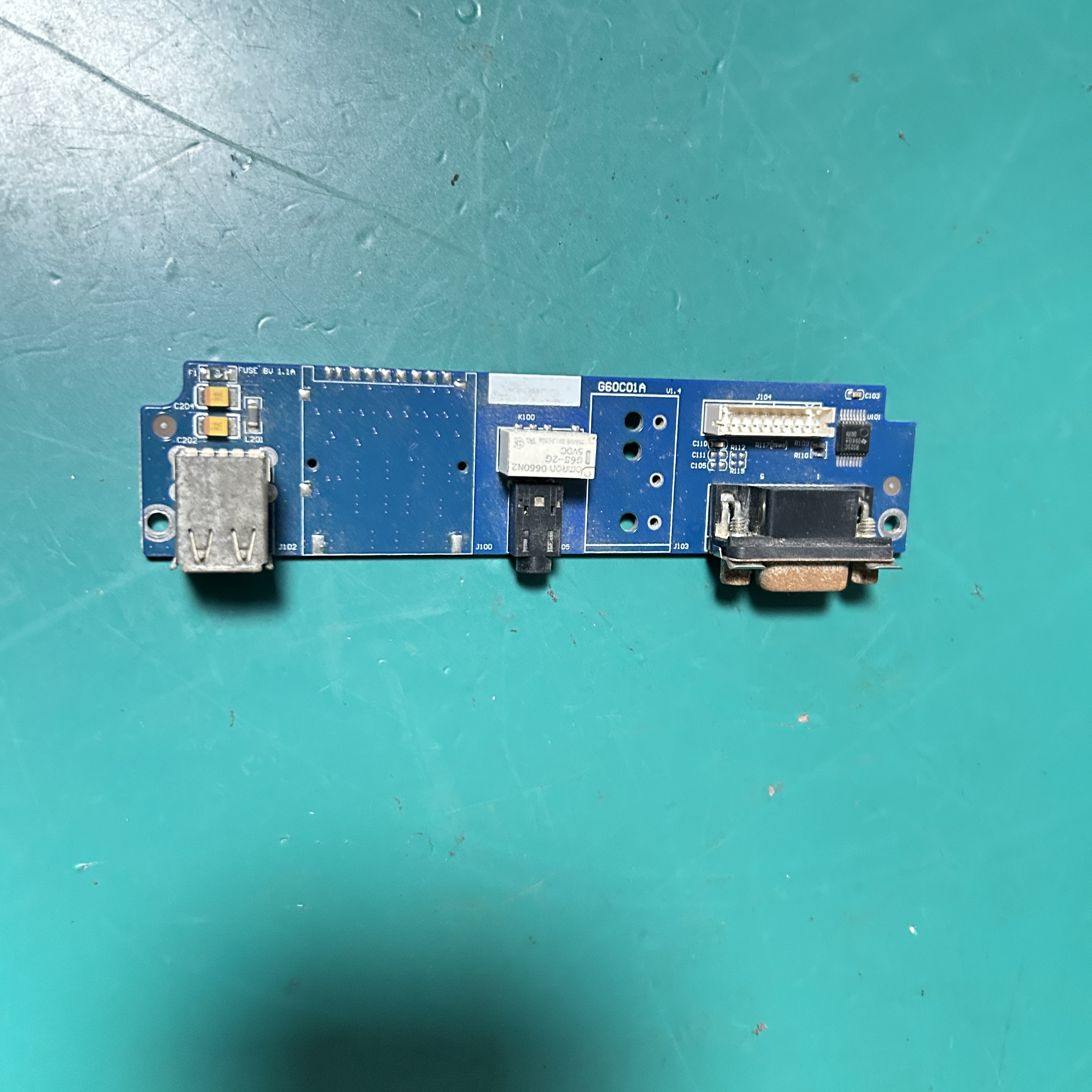 The Philips G60 patient monitor interface board includes a VGA USB interface, JM1071450329, G60C01A