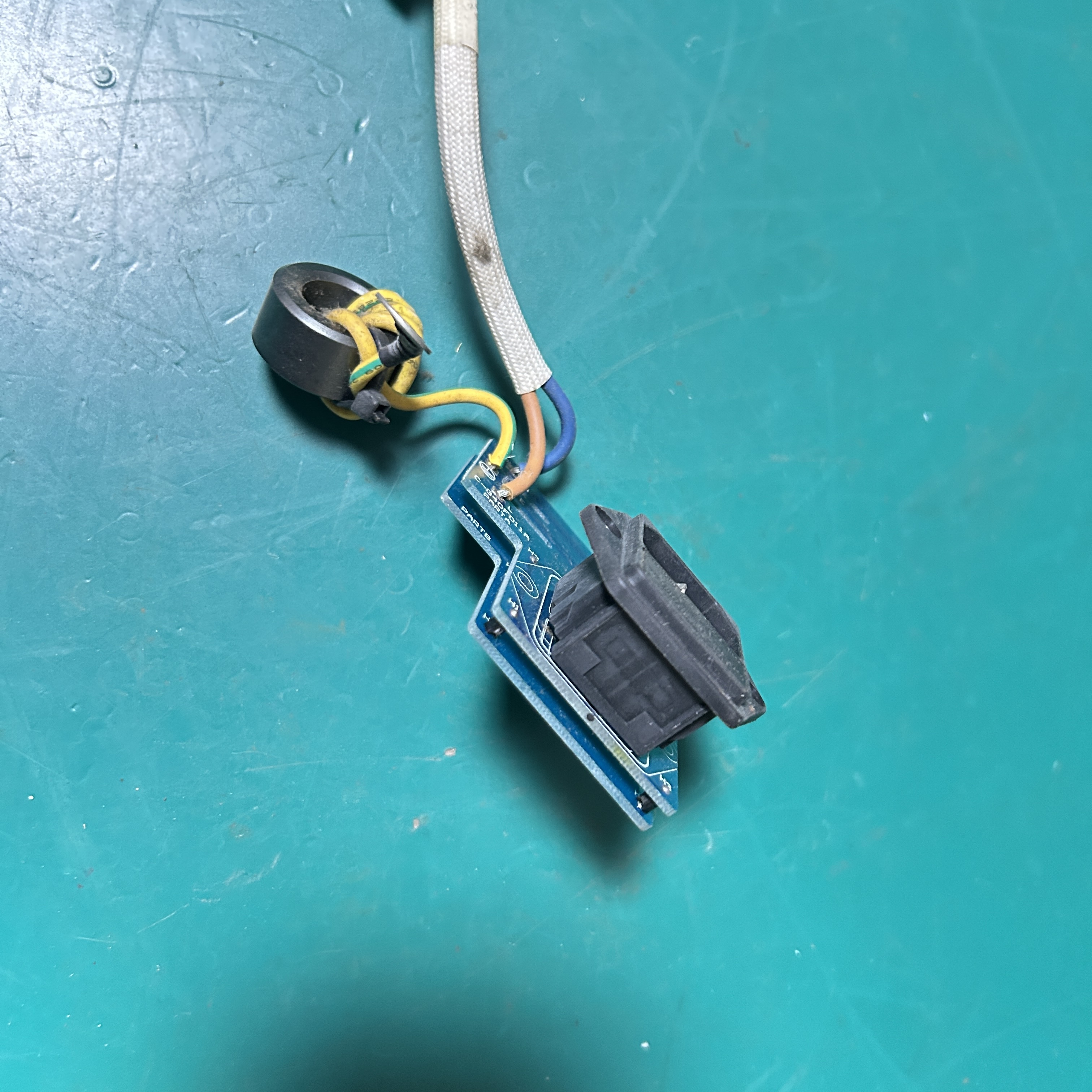 Philips Goldway UT7000C Patient Monitor Triple Power Interface Board C-G40F011A 35201505000