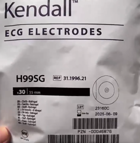 Covidien Original CardinalHealth Disposable ECG Electrode Pads H99SG31199621