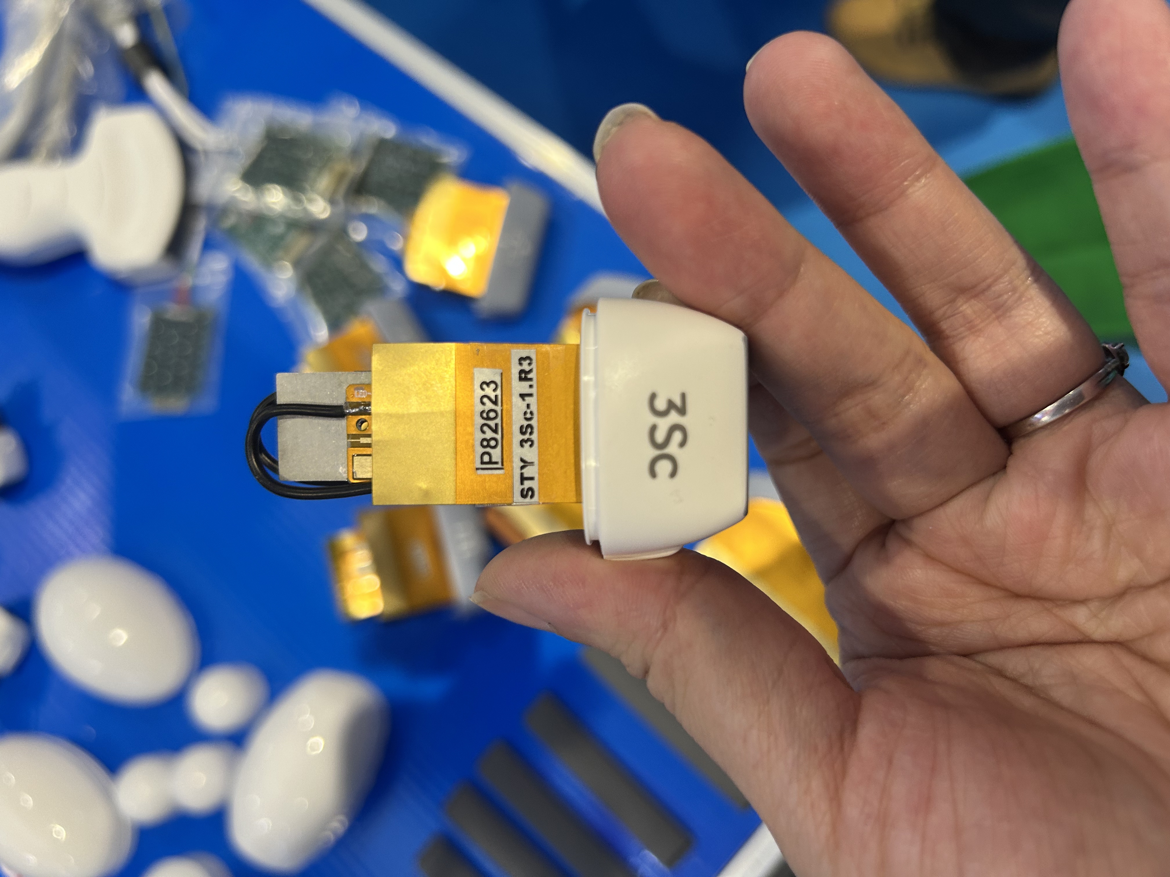 e 3SC head accessory