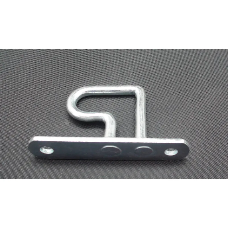 04354 Truck curtain side rope hooks crooked