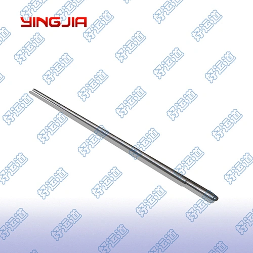 Pick up truck ratcheting adjustable cargo bar