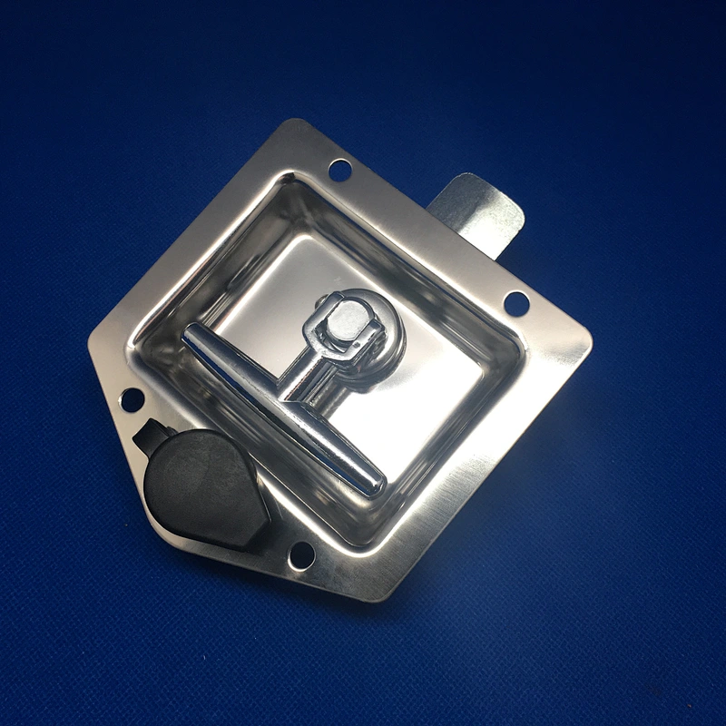 03103 Tool box handle latch