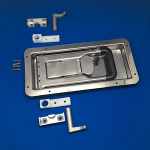 Trailer Recessed door lock for cold stroge side door