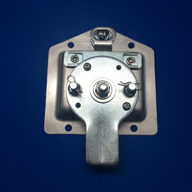 03103 Tool box handle latch
