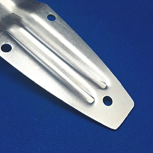 Self-closing continuous spring hinge, Truck read body hinge