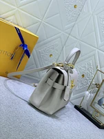 LV