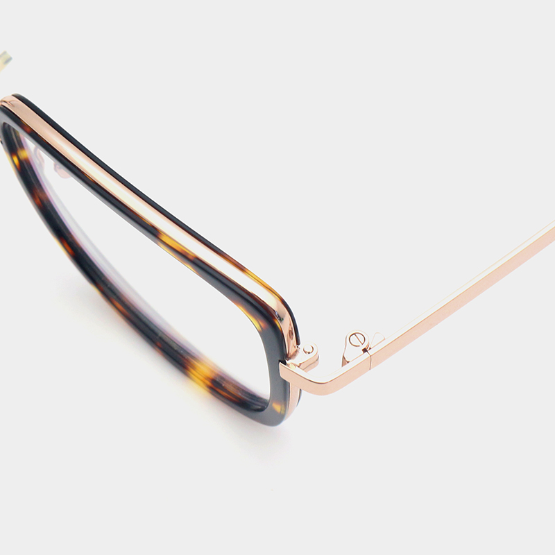 Averique Glasses full product design metal optical frames