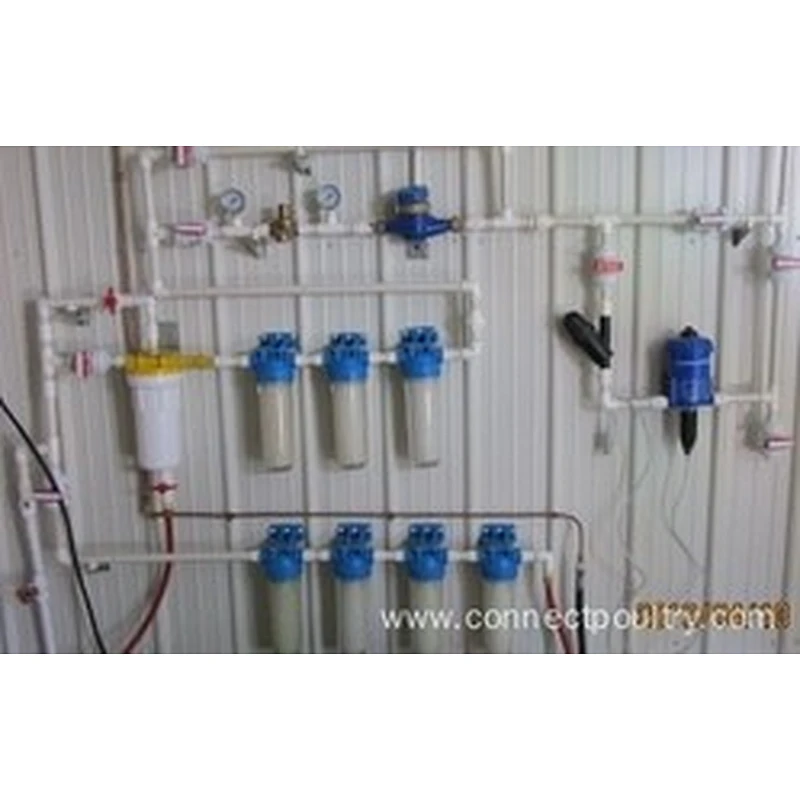 Poultry farm NIPPLE DRINKING SYSTEM