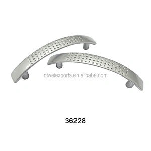 Elegant zinc alloy handle for cabinet wardrobe  36228