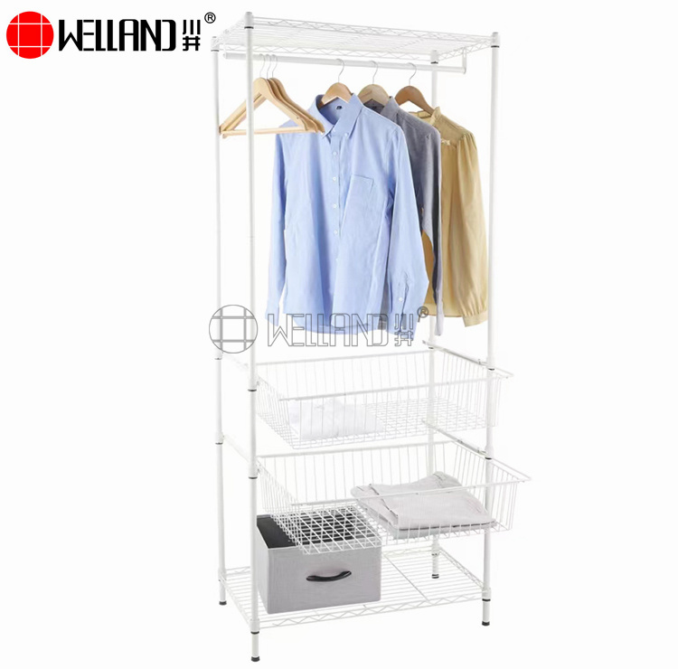 porta-roupas branco