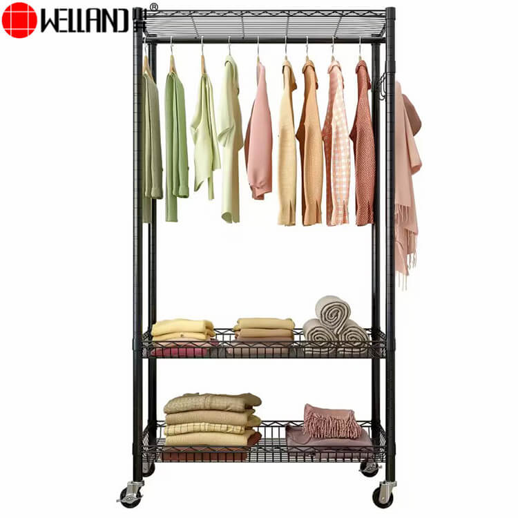 Rolling clothes rack