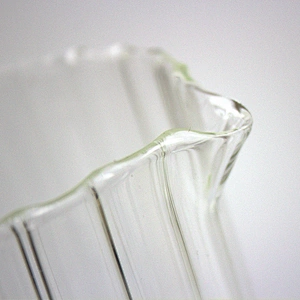 gold medal supplier custom clear Vertical stripes edges kettle Glass bottle Juice pot