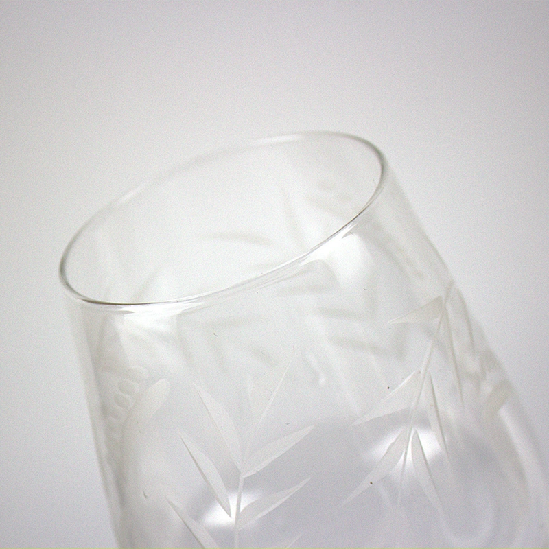 Lead-free Carving Leaves Decorative Pattern Red Wine Glass Goblet